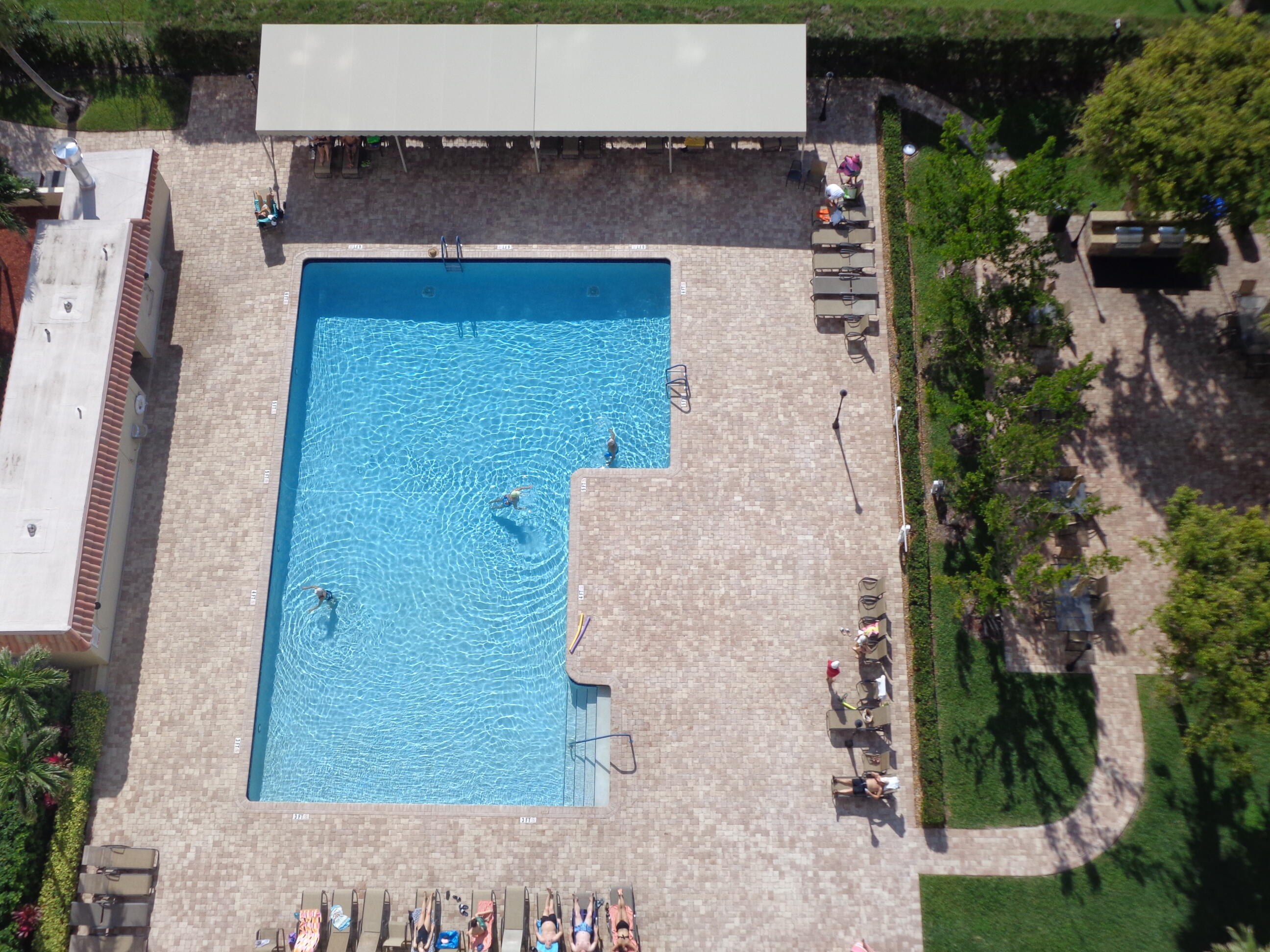 2121 N Ocean Boulevard 1204e