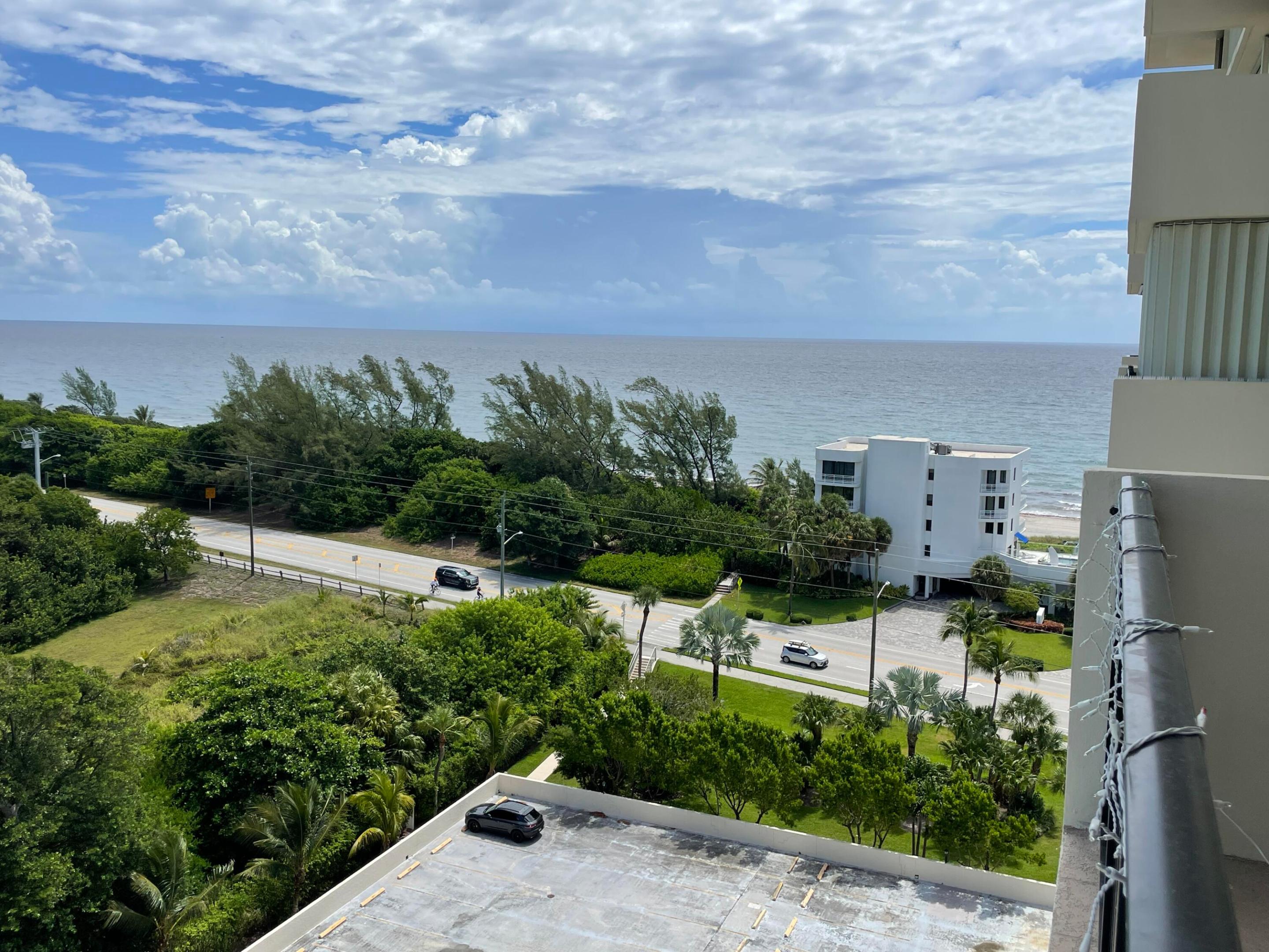 2121 N Ocean Boulevard 1204e