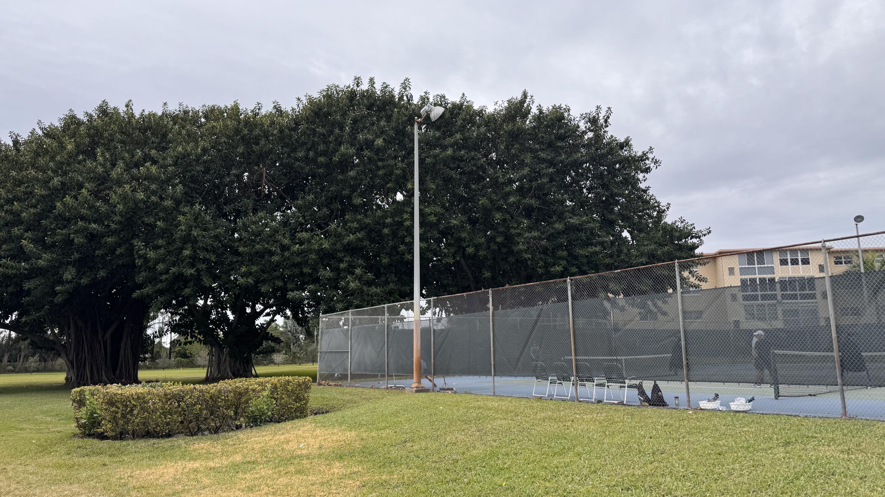 130 NE 26th Avenue 4090