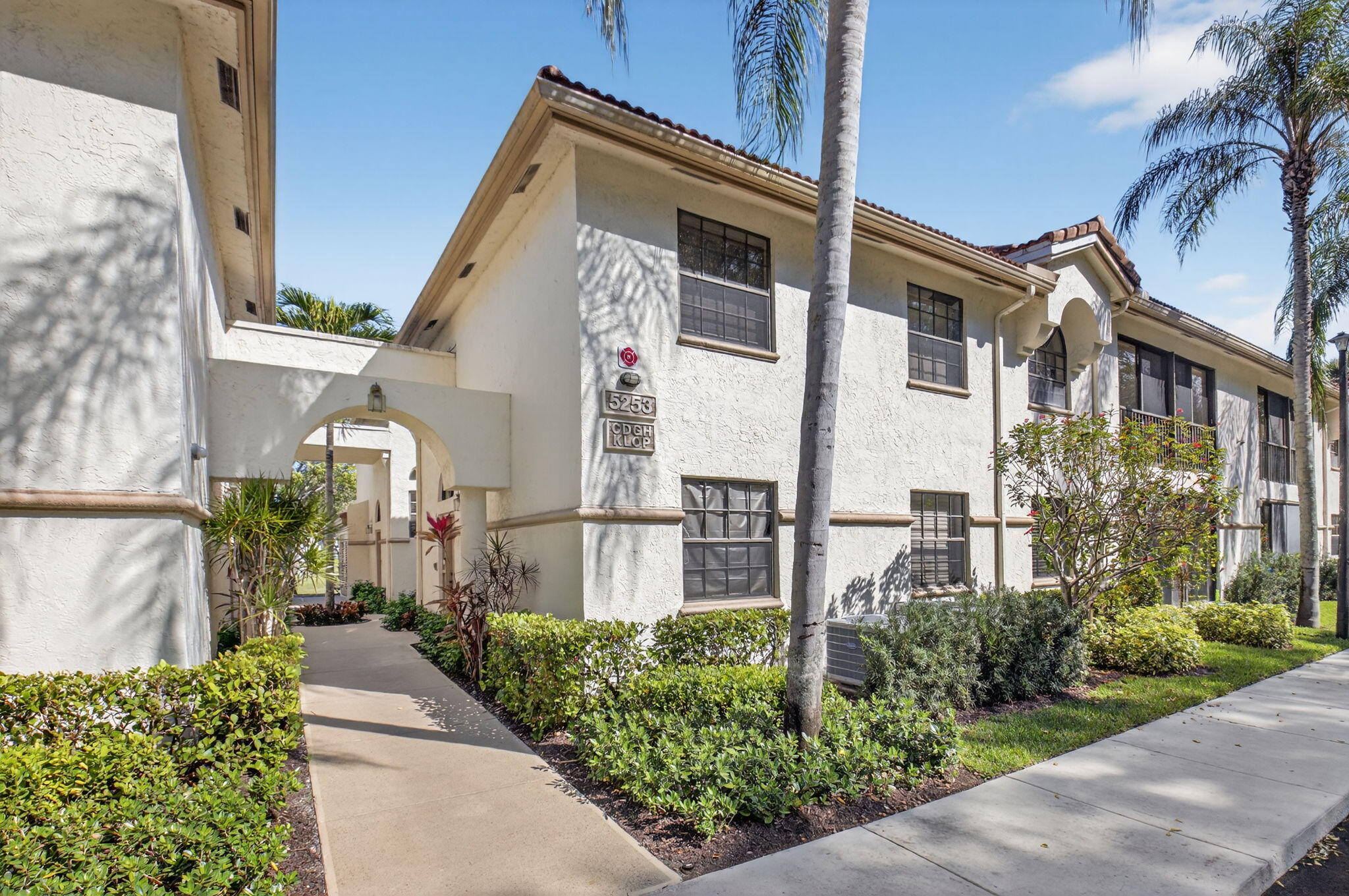 5253 Brisata Circle L