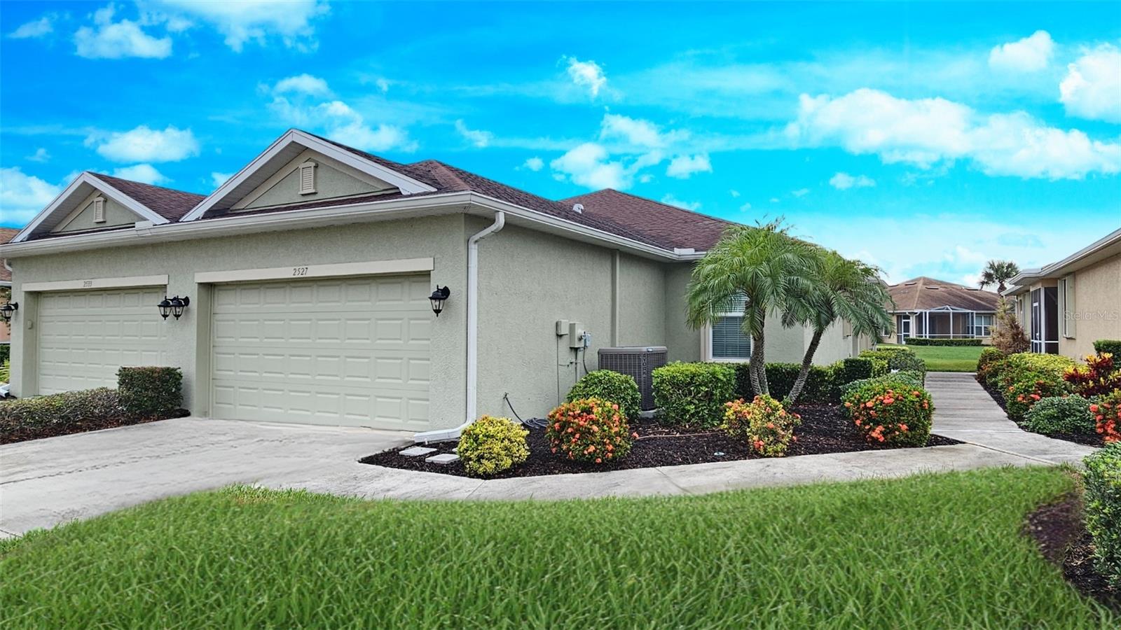 2527 TERRACINA DR
