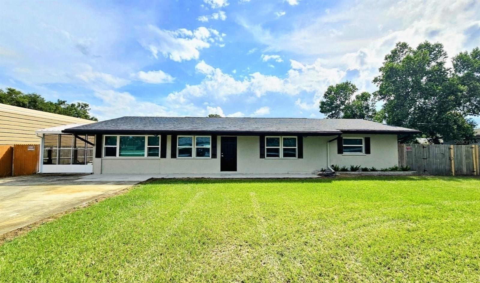 5551 FAIRWAY DR
