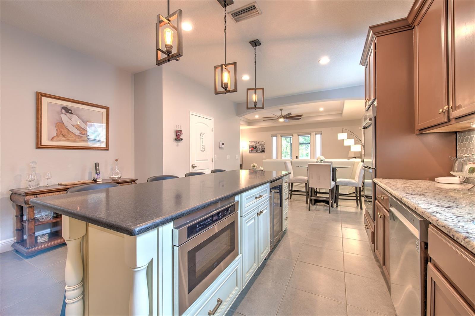 842 VINO VERDE CIR