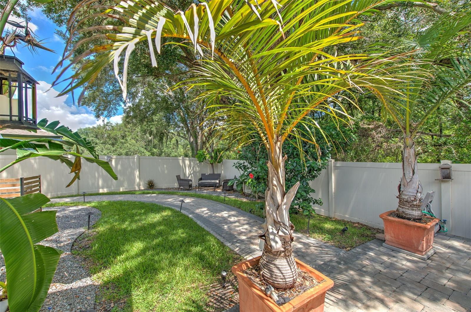 842 VINO VERDE CIR