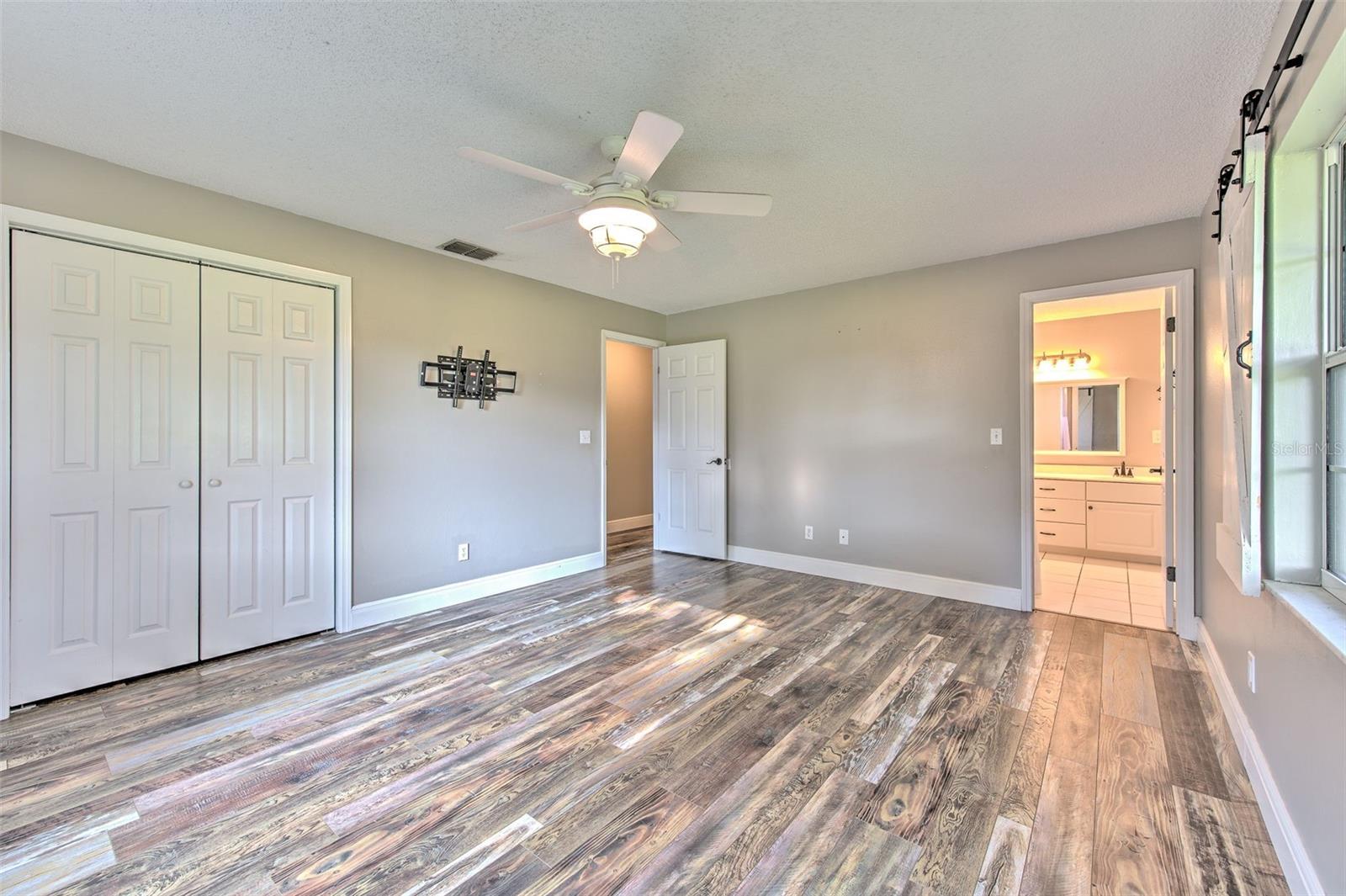 16520 SPRING VALLEY RD