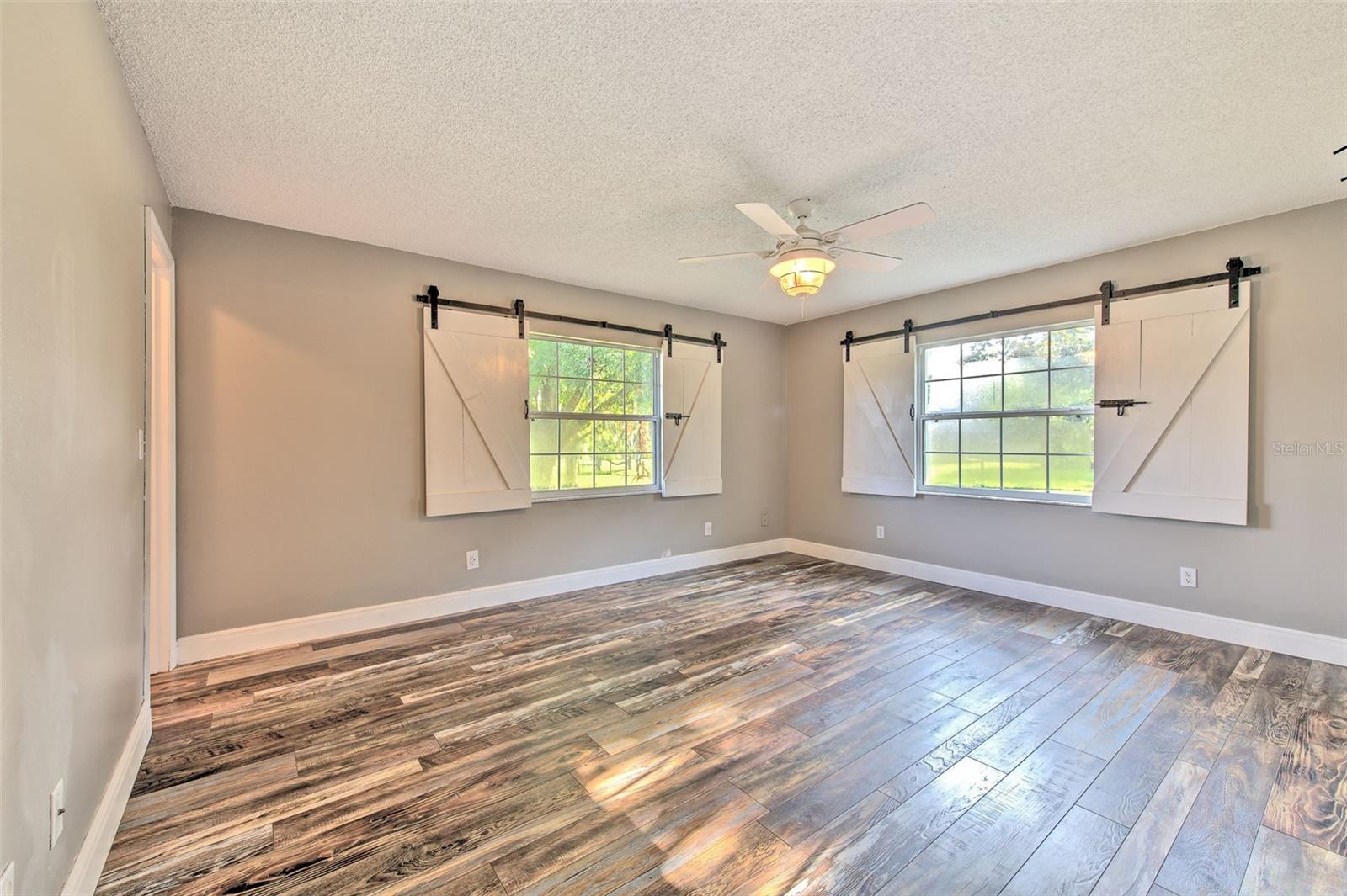16520 SPRING VALLEY RD