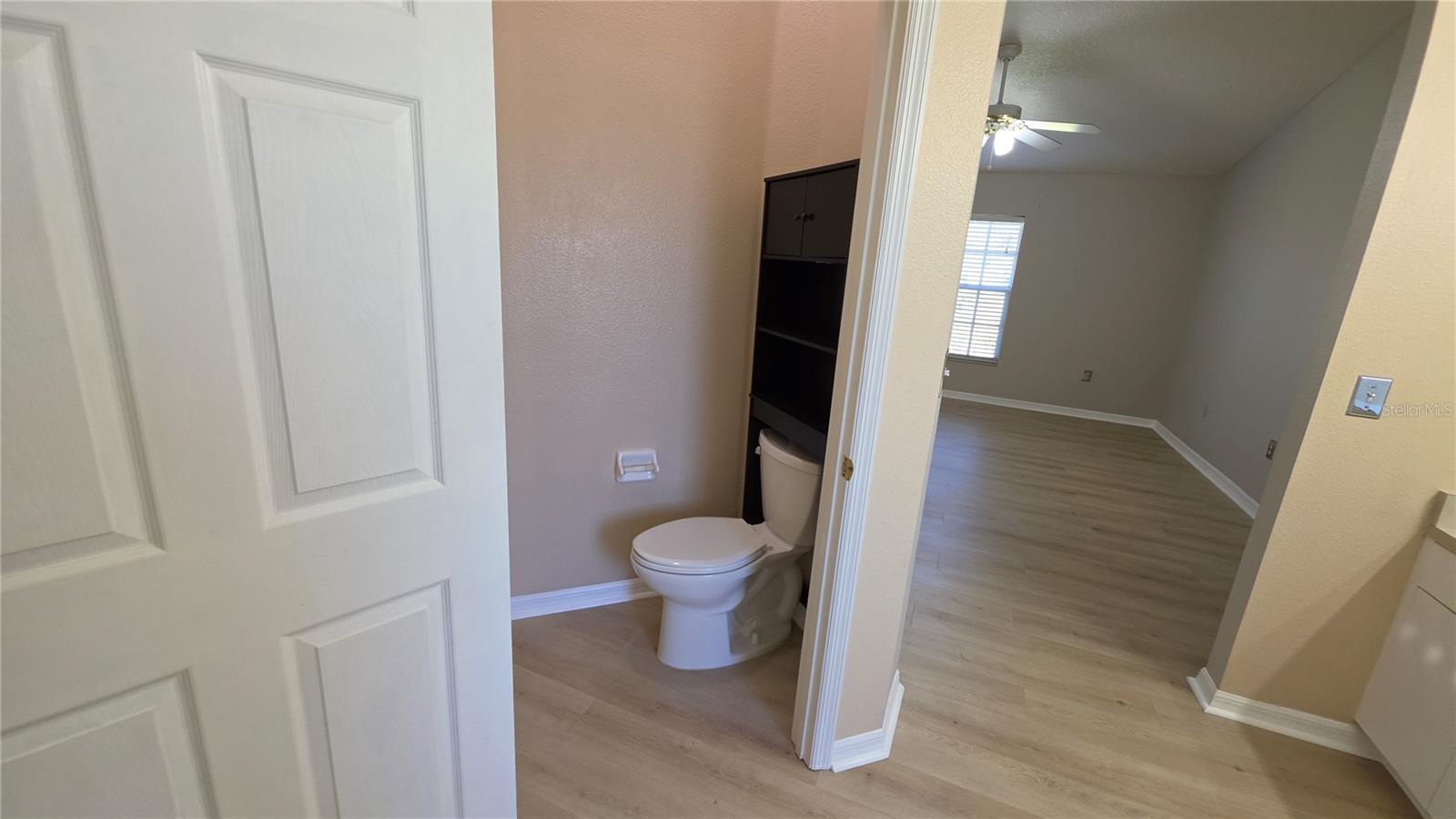 37515 LAUREL HAMMOCK DR