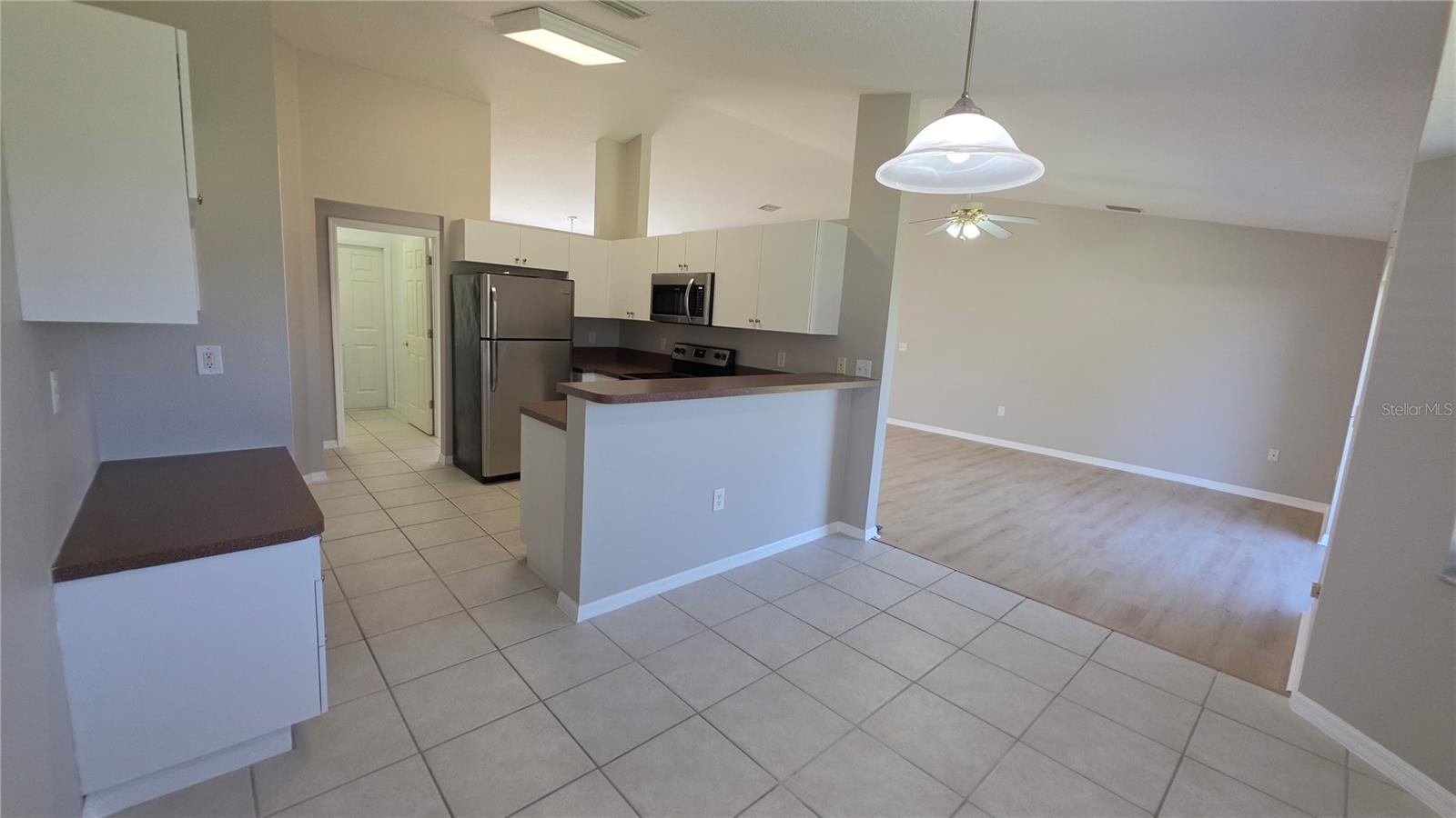 37515 LAUREL HAMMOCK DR