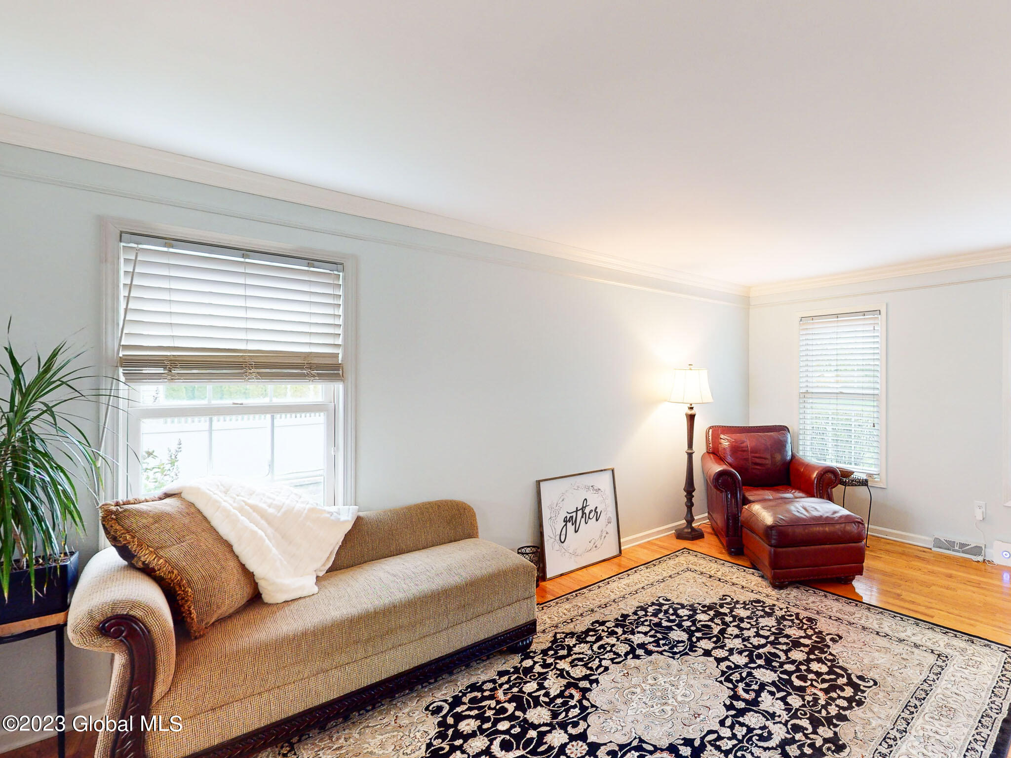 6 Cambrai DR