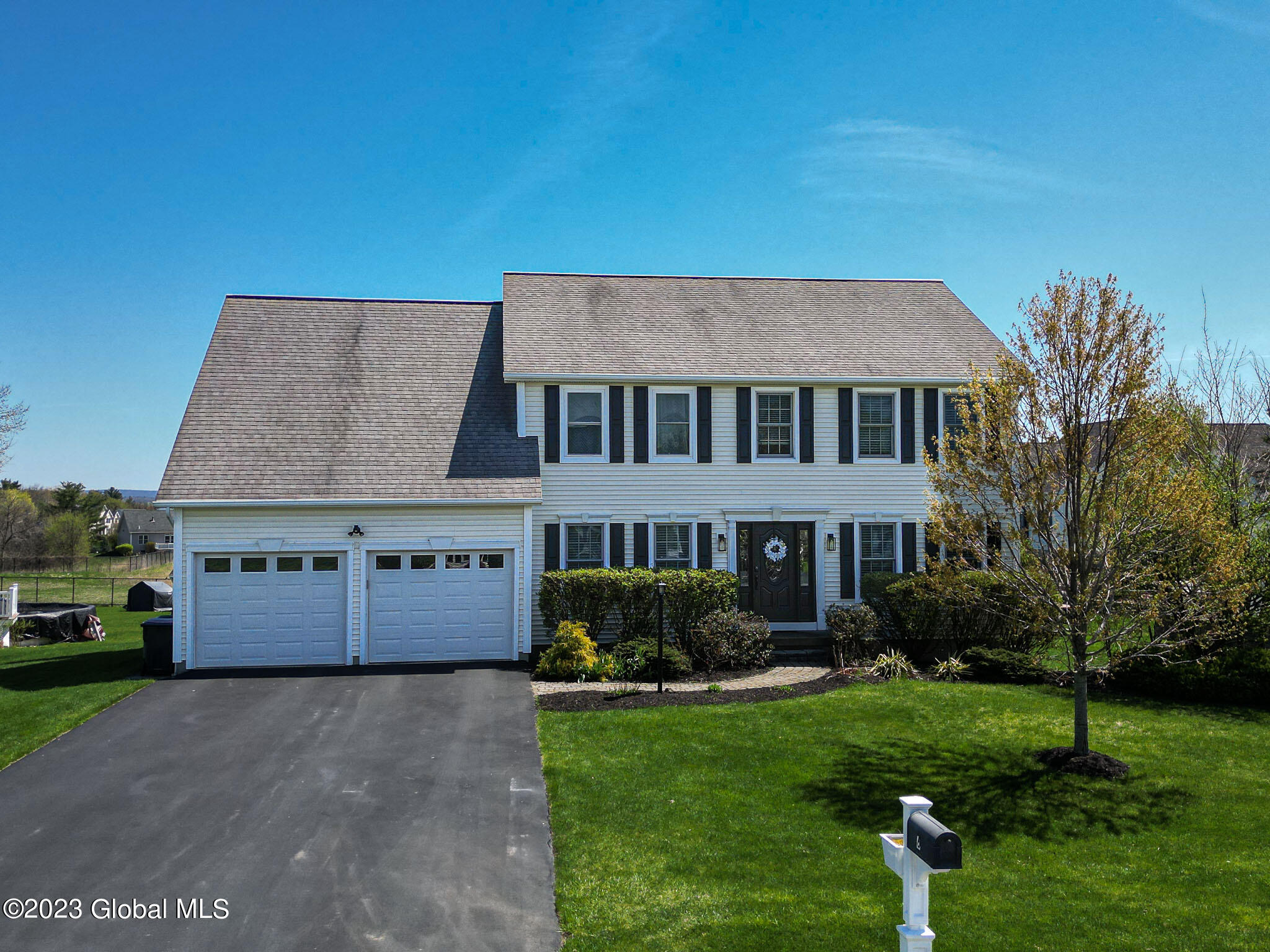 6 Cambrai DR