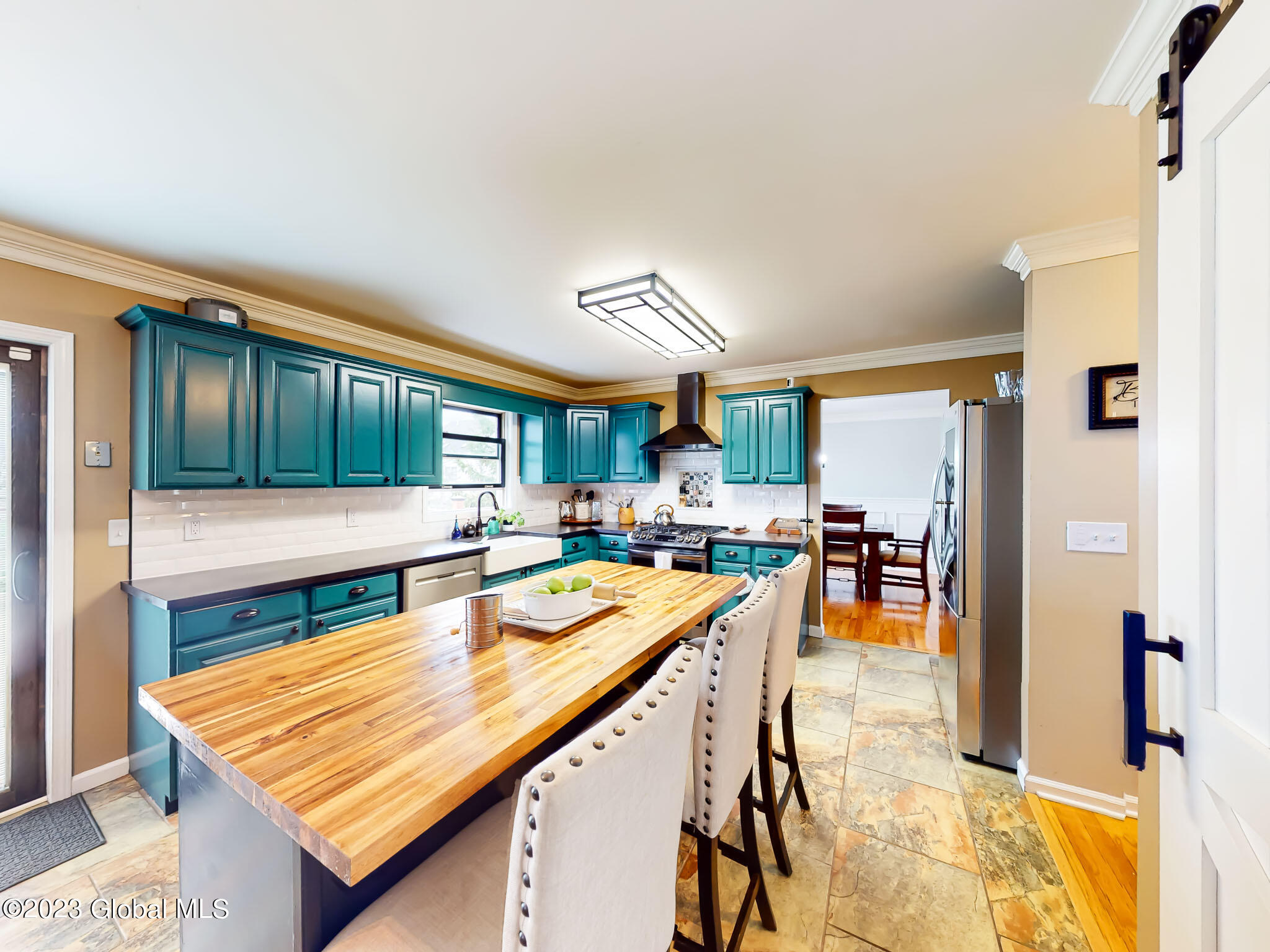 6 Cambrai DR