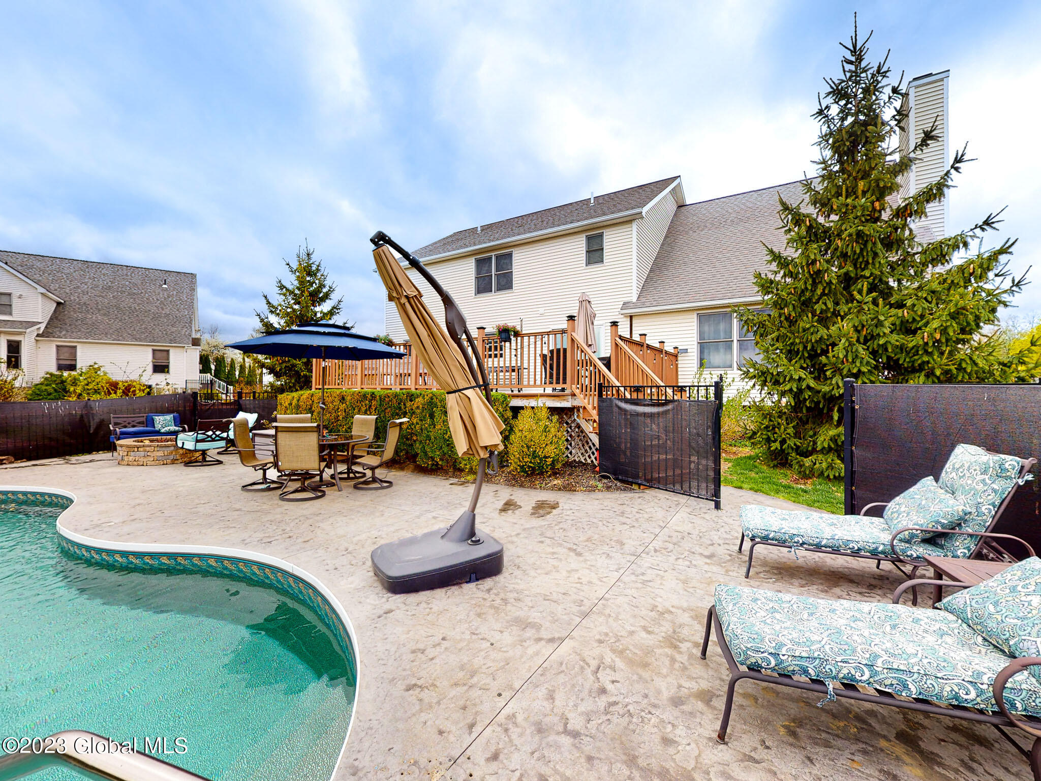 6 Cambrai DR