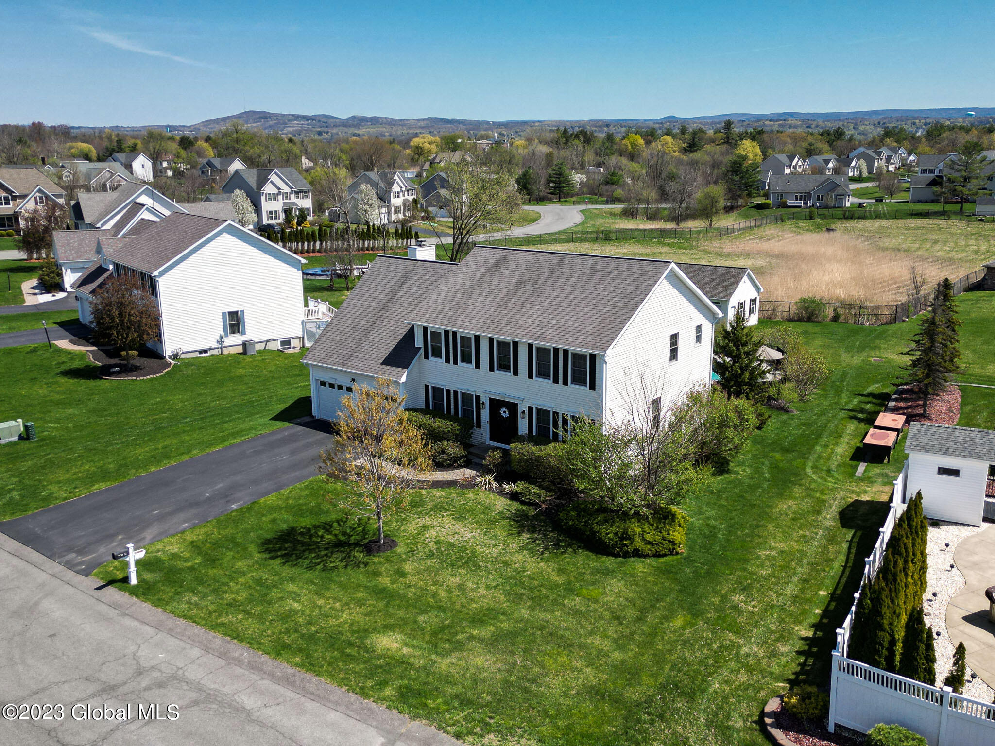 6 Cambrai DR