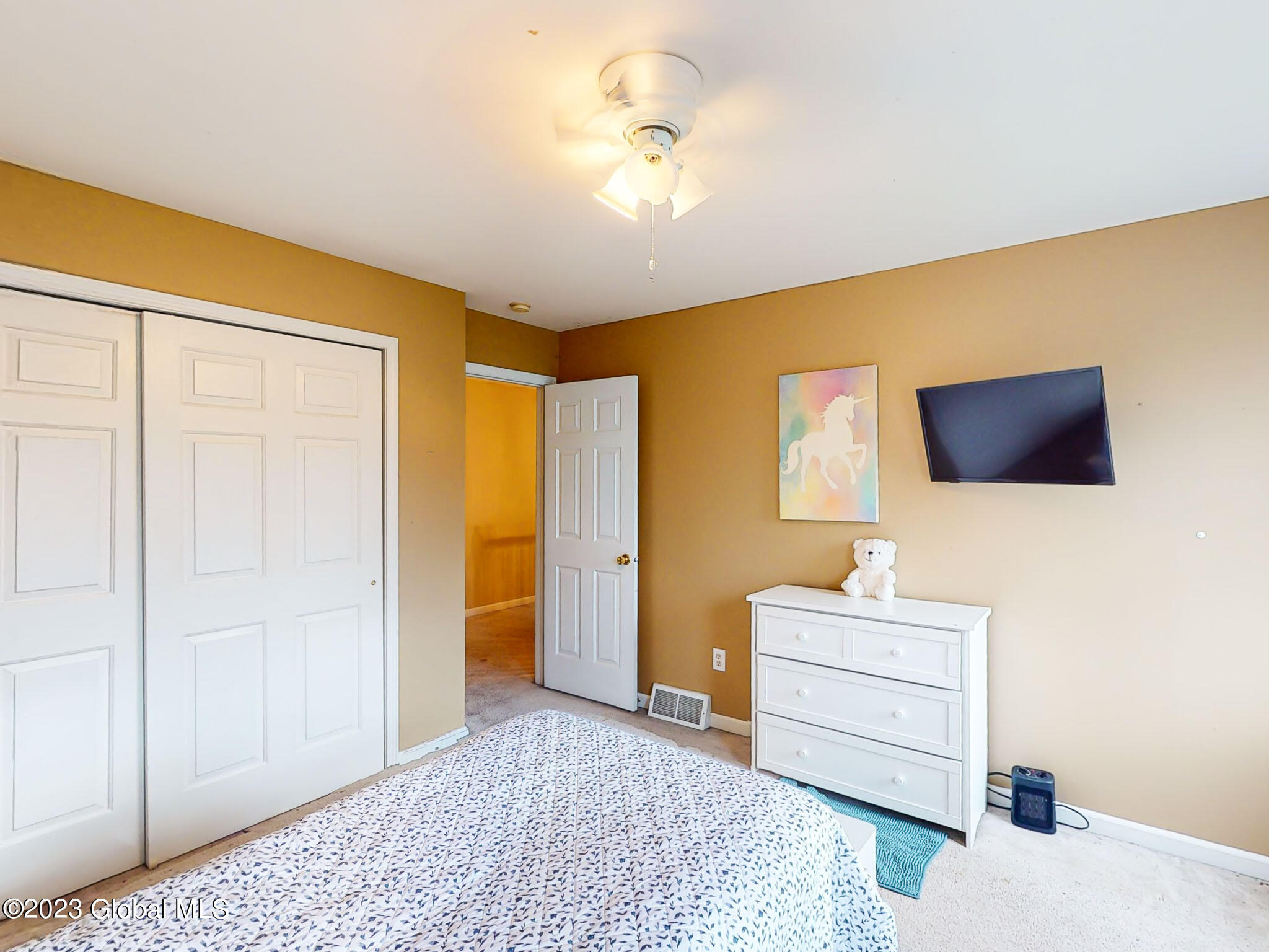 6 Cambrai DR