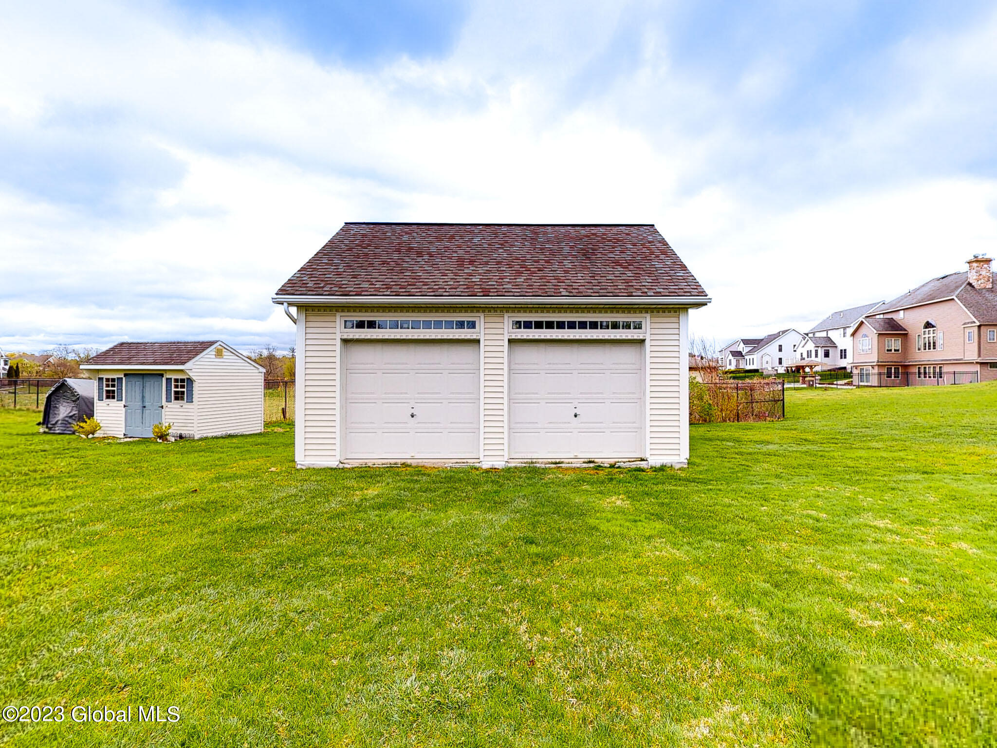 6 Cambrai DR
