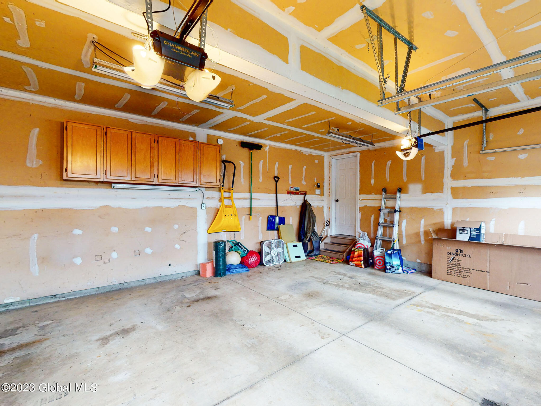 6 Cambrai DR