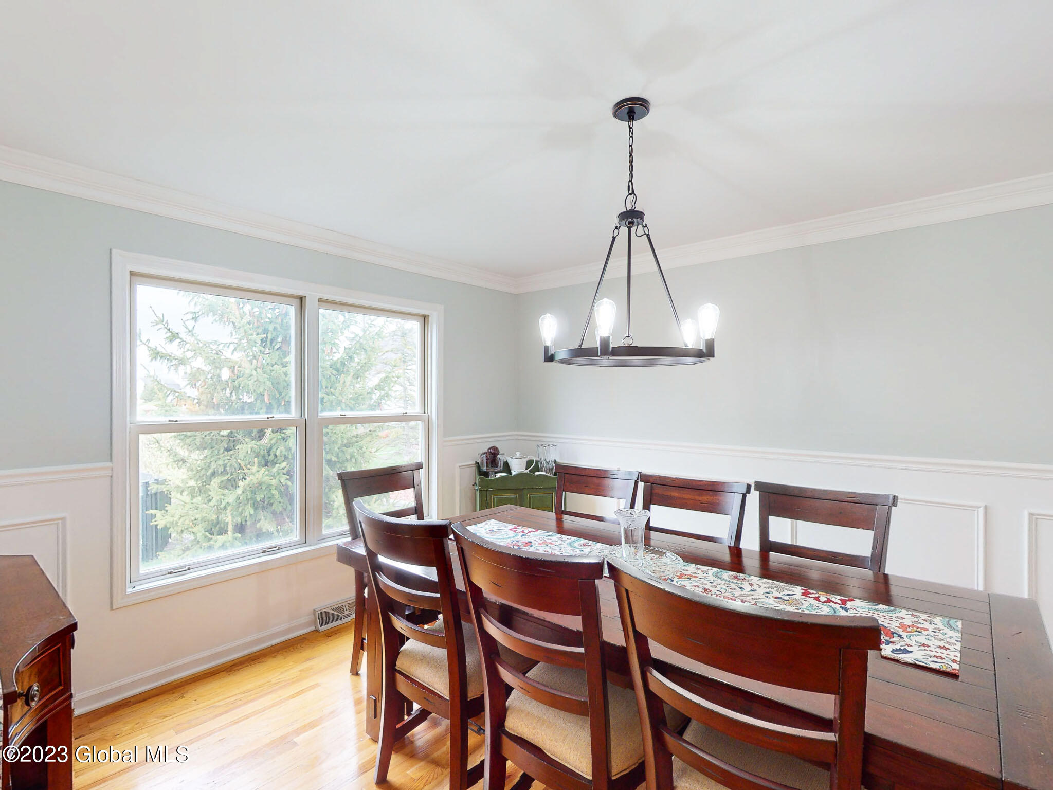 6 Cambrai DR