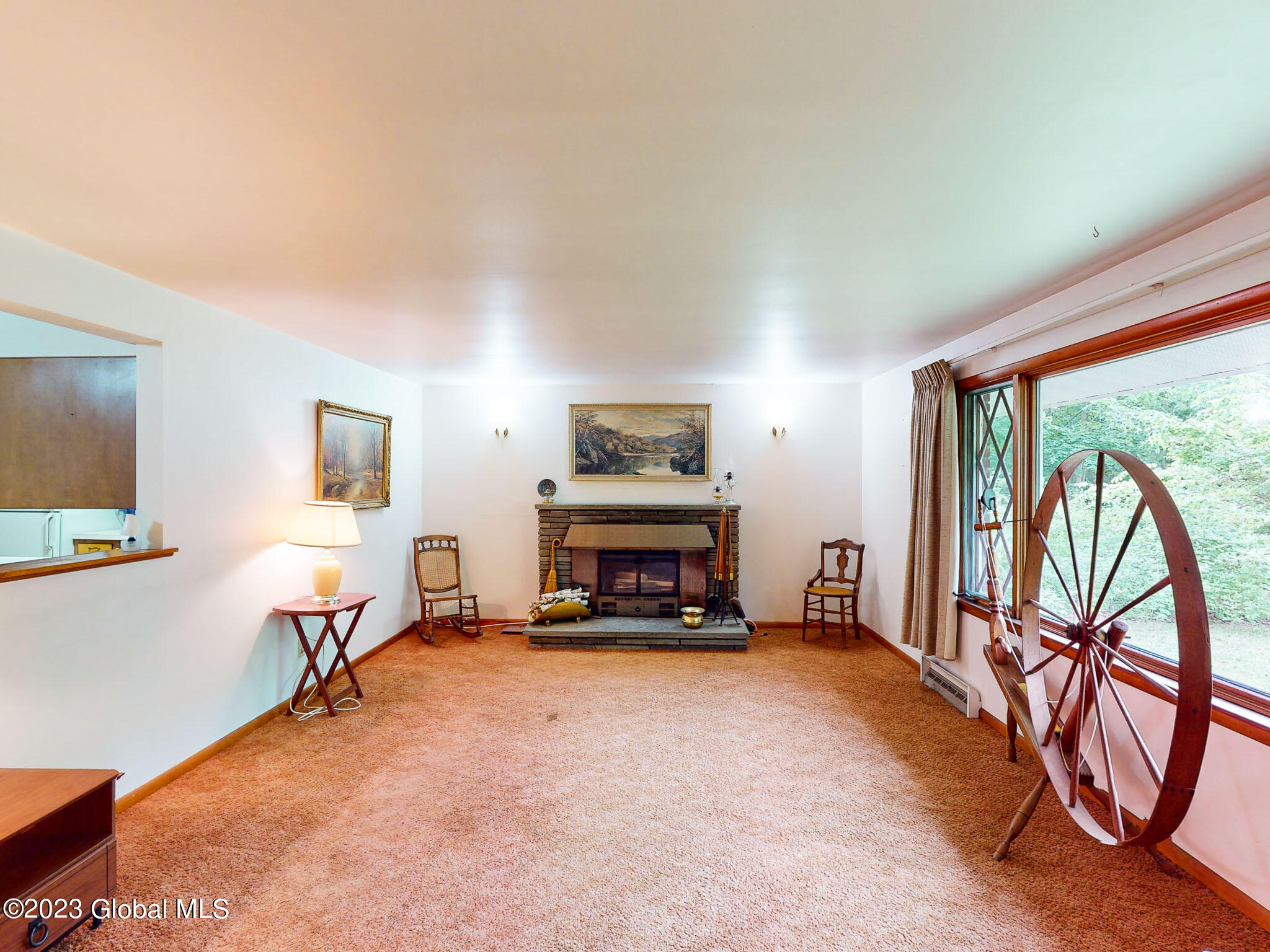 4 Drott Drive