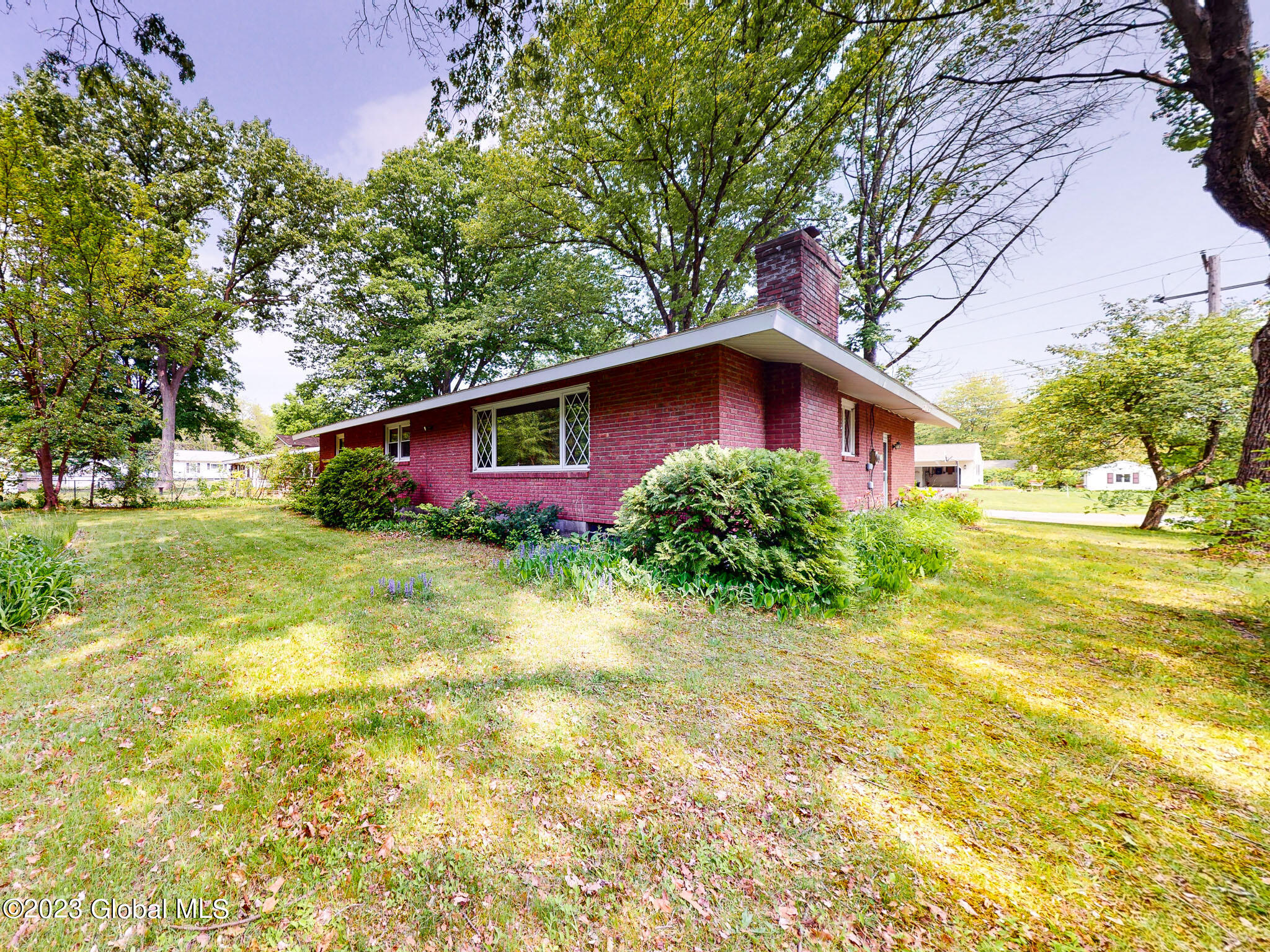 4 Drott Drive