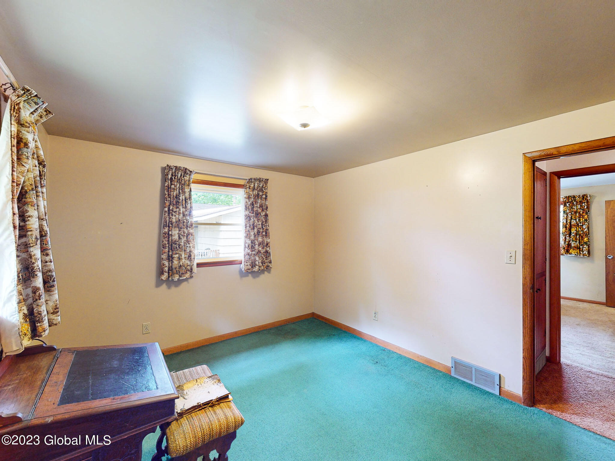 4 Drott Drive