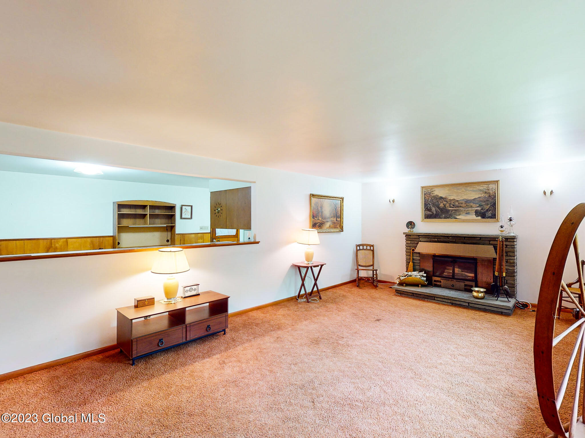 4 Drott Drive