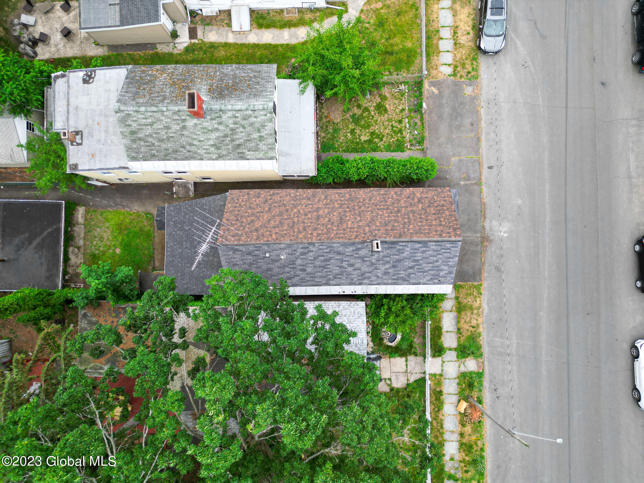 707 4th Avenue