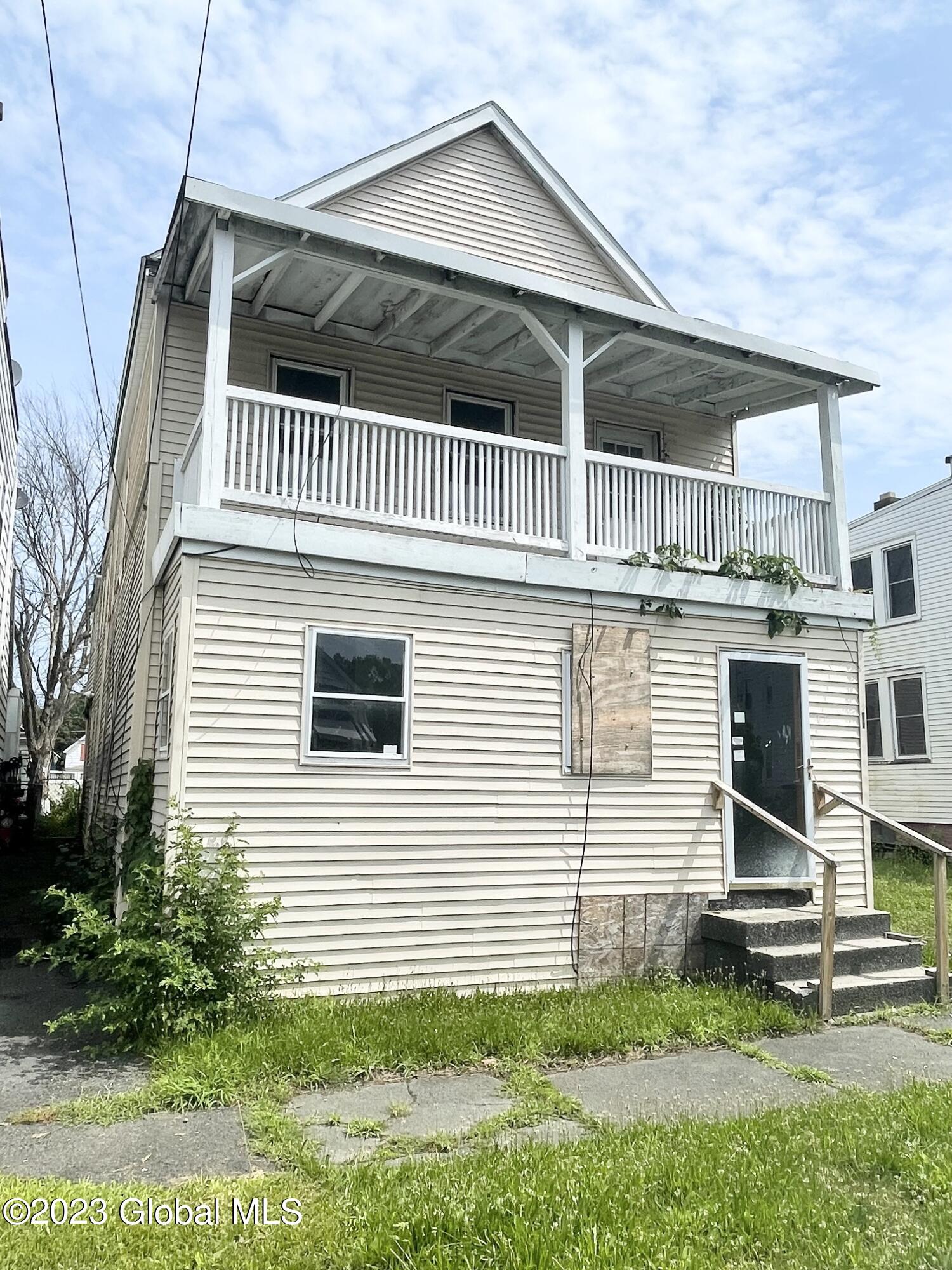 105 Hudson Avenue
