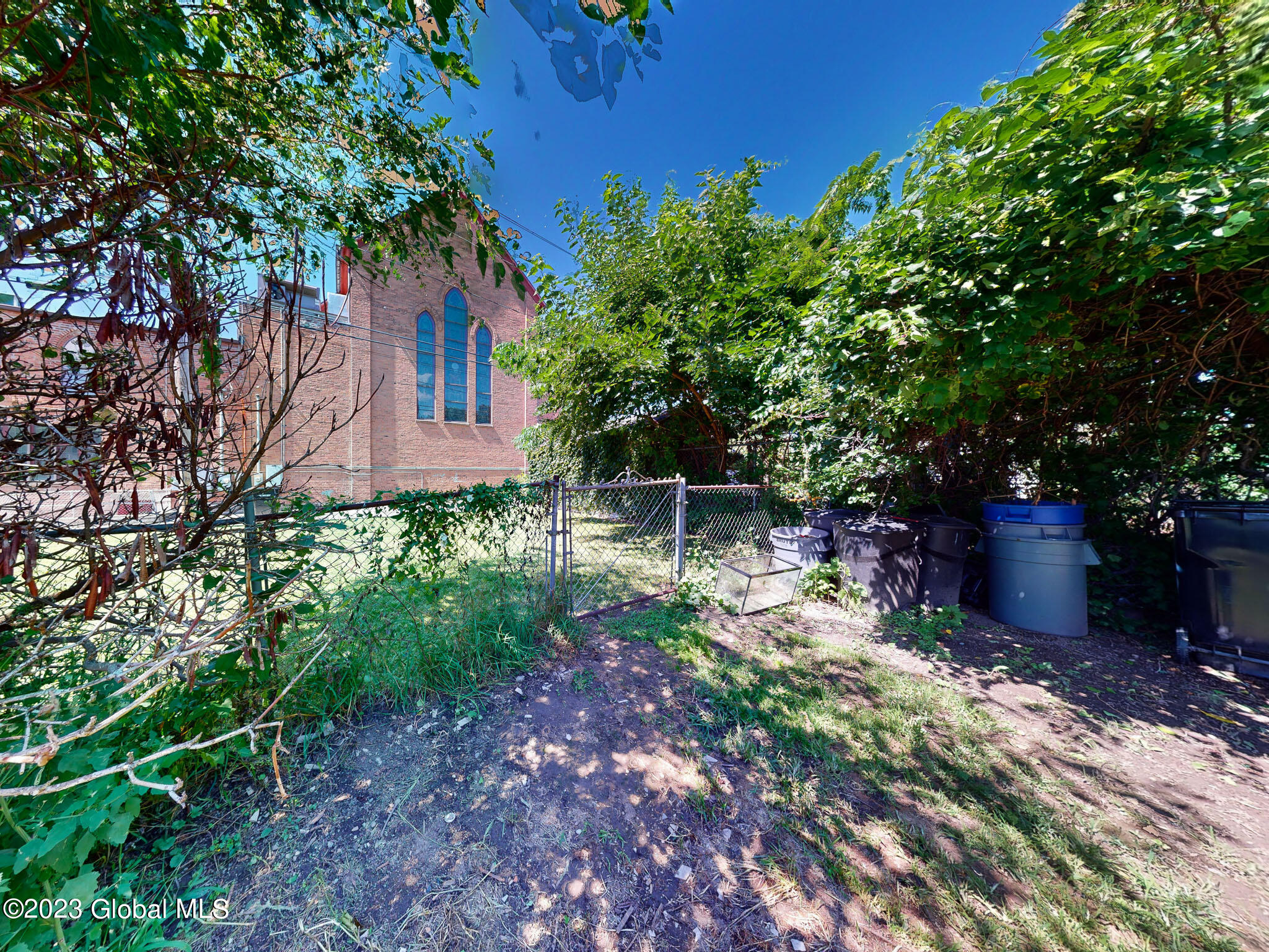 575 5th Avenue