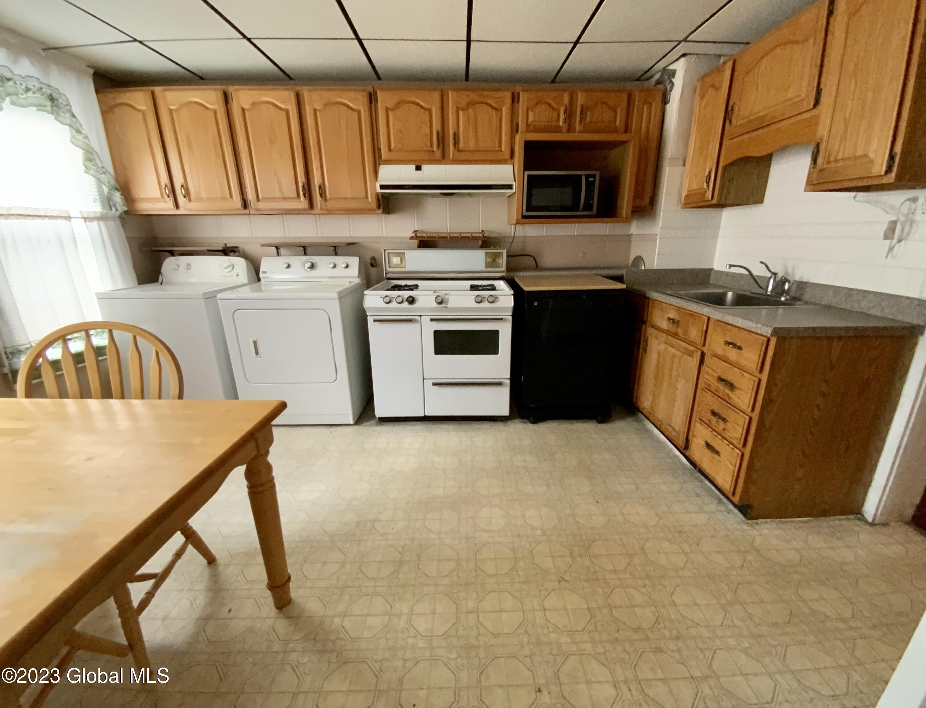 208 14th Street