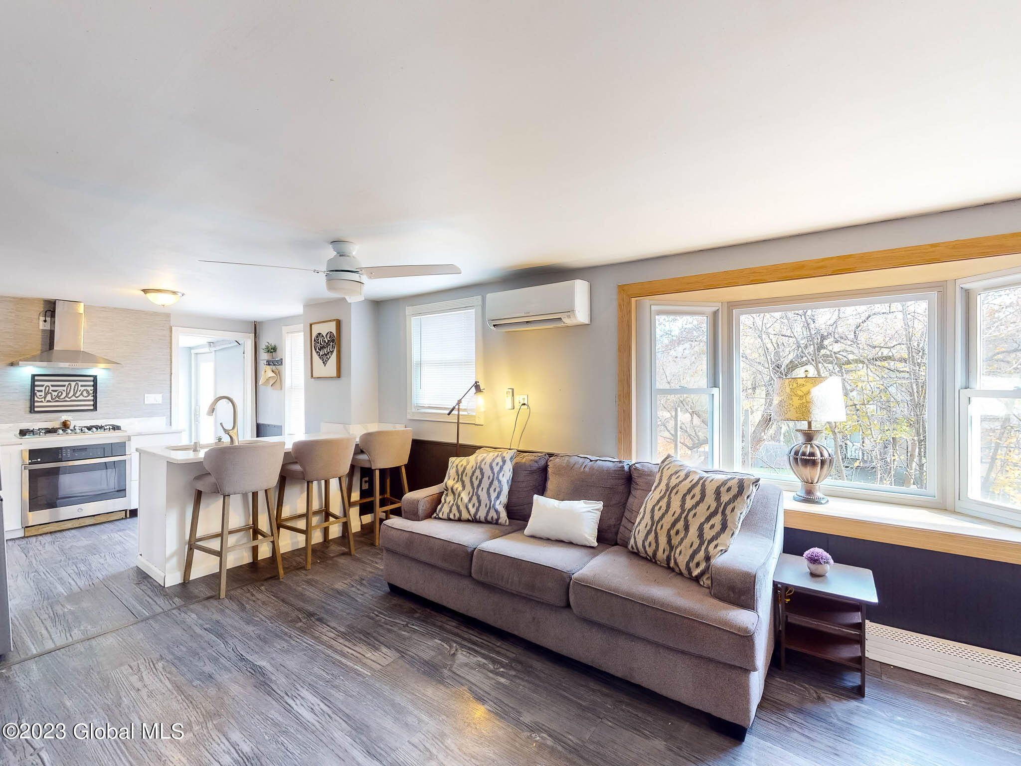 39 Campbell Avenue