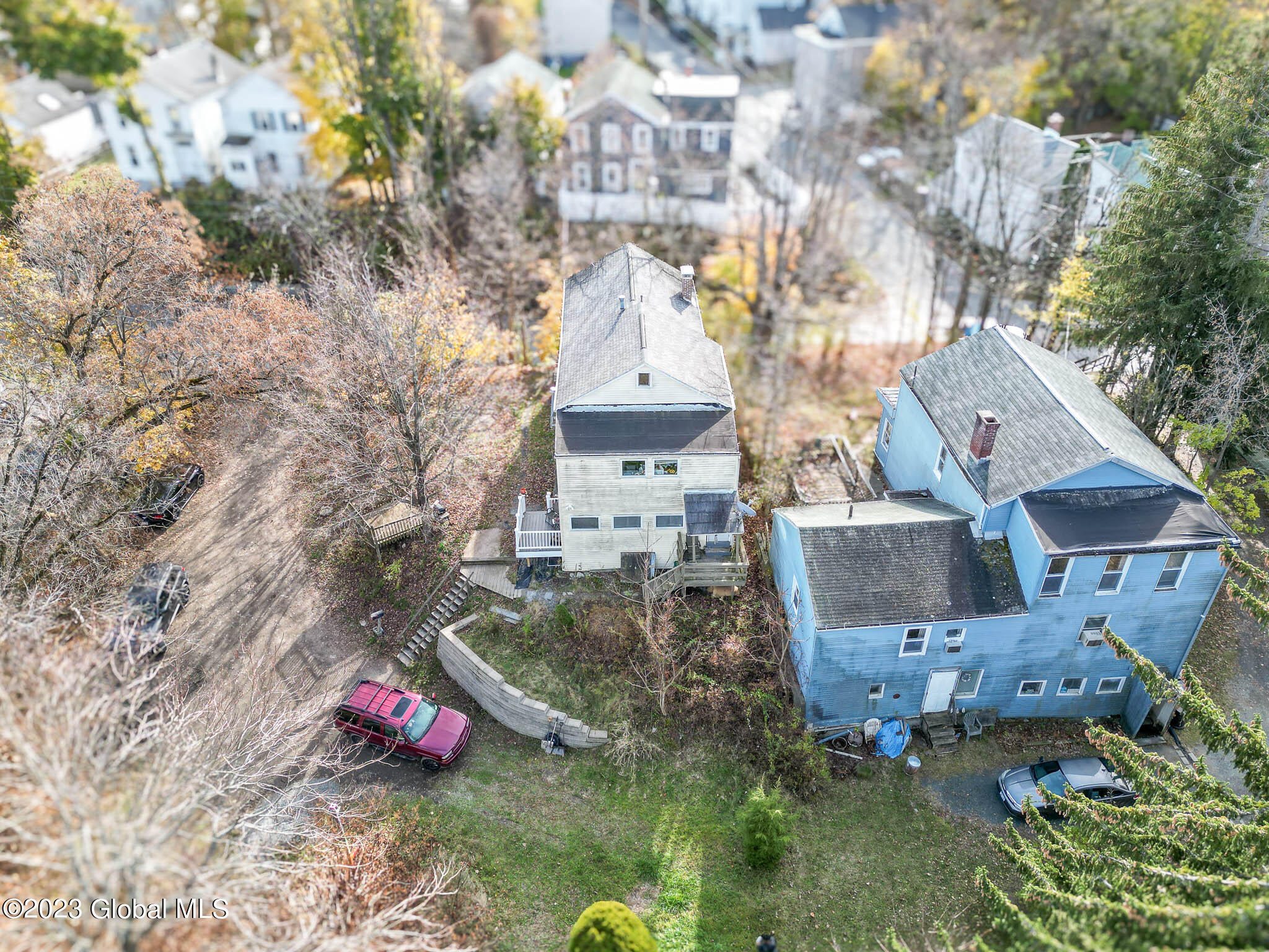 39 Campbell Avenue