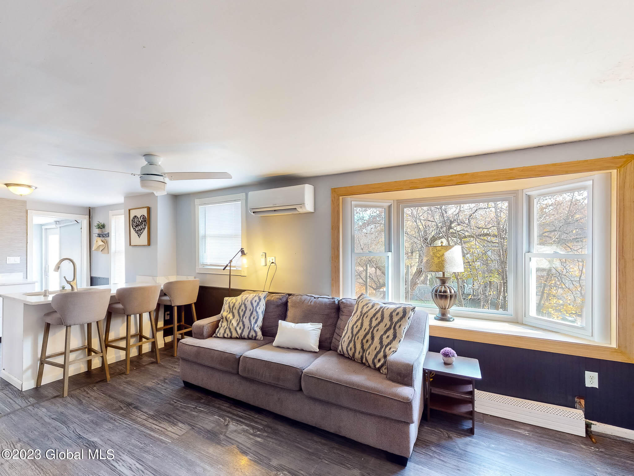 39 Campbell Avenue