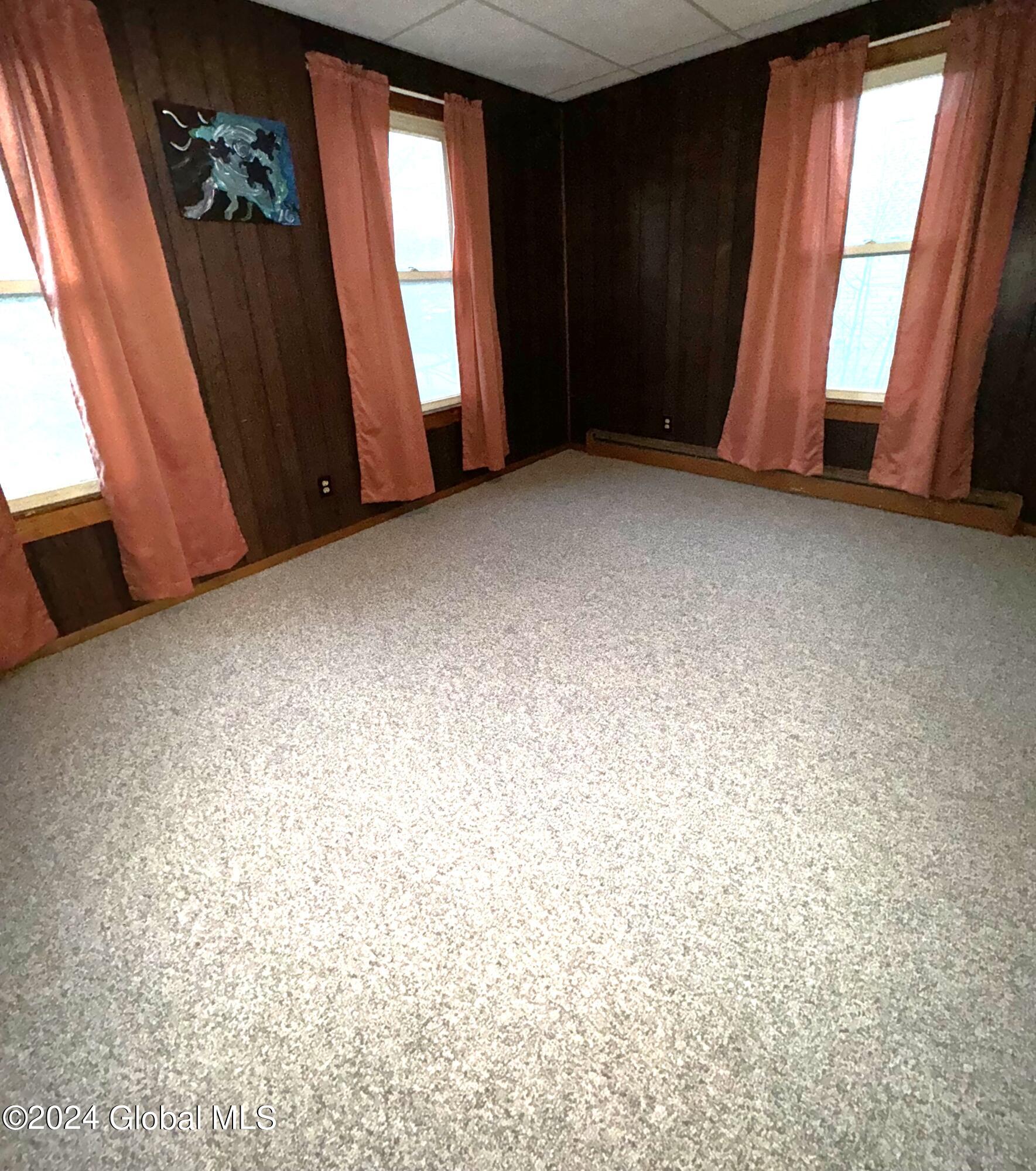 41 Pulver Avenue