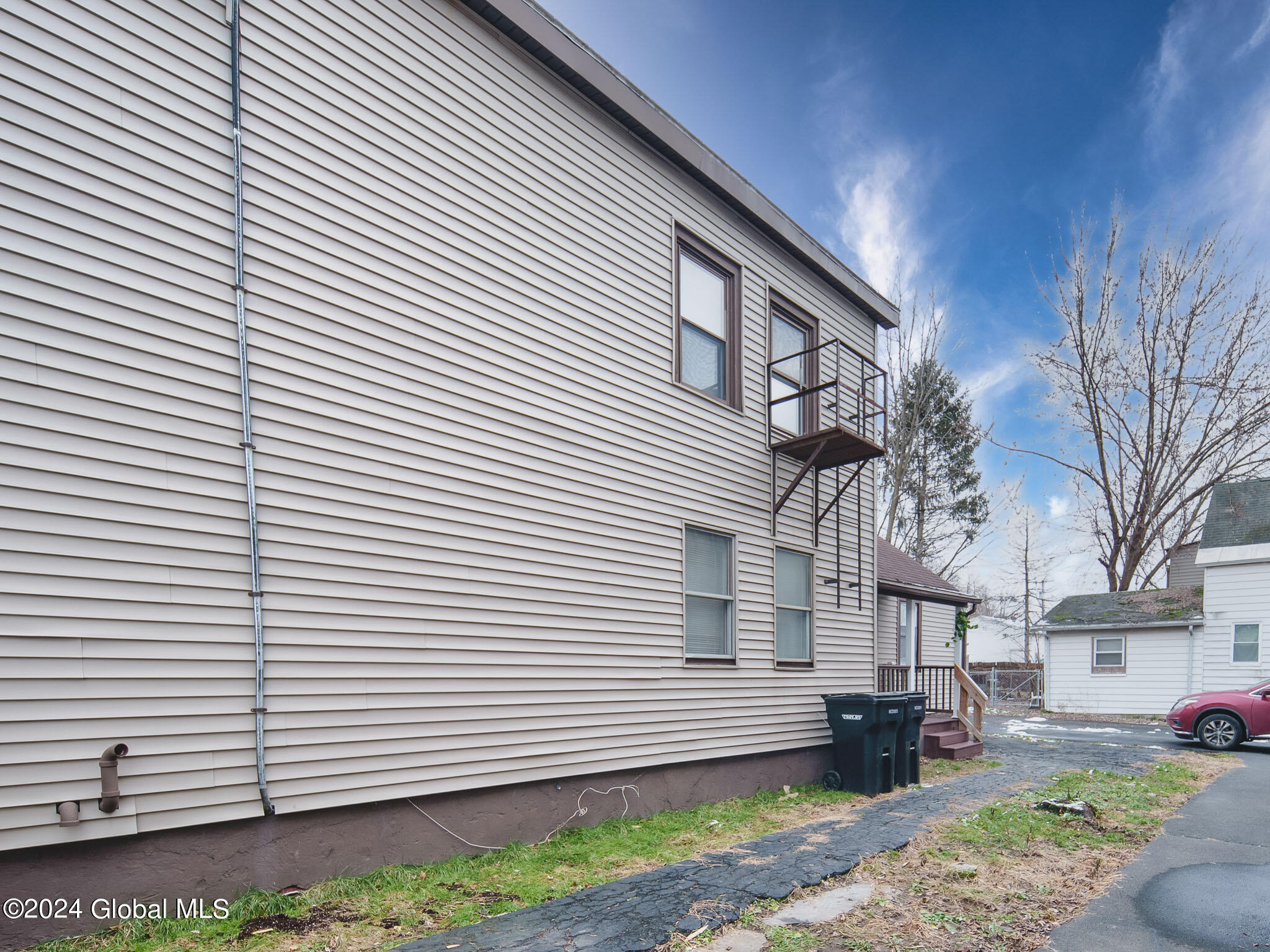 34 112th Street