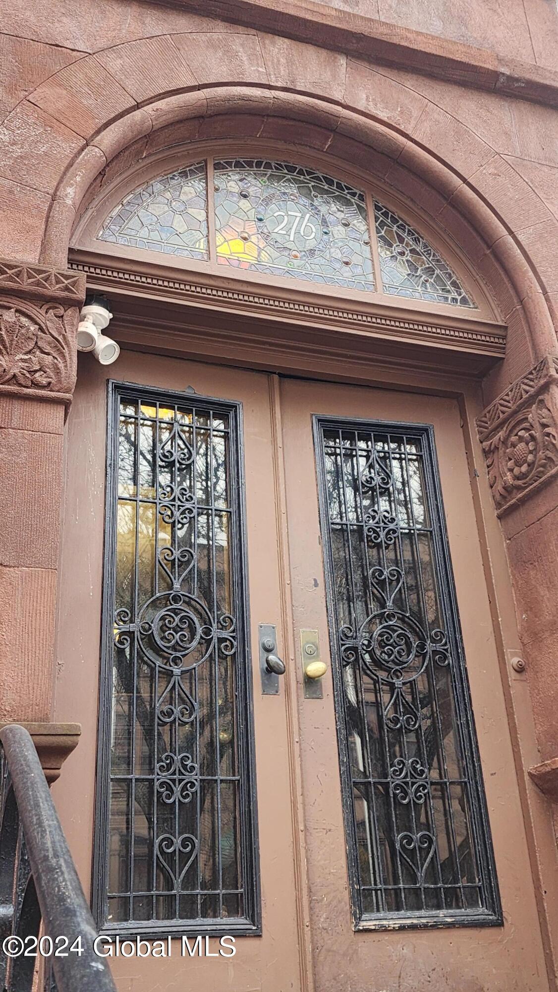 276 State Street, B