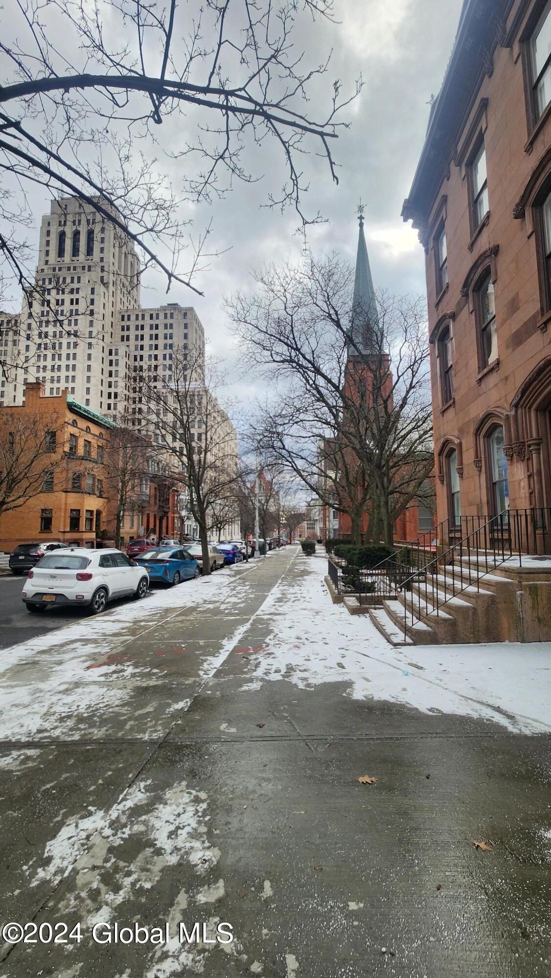 276 State Street, B