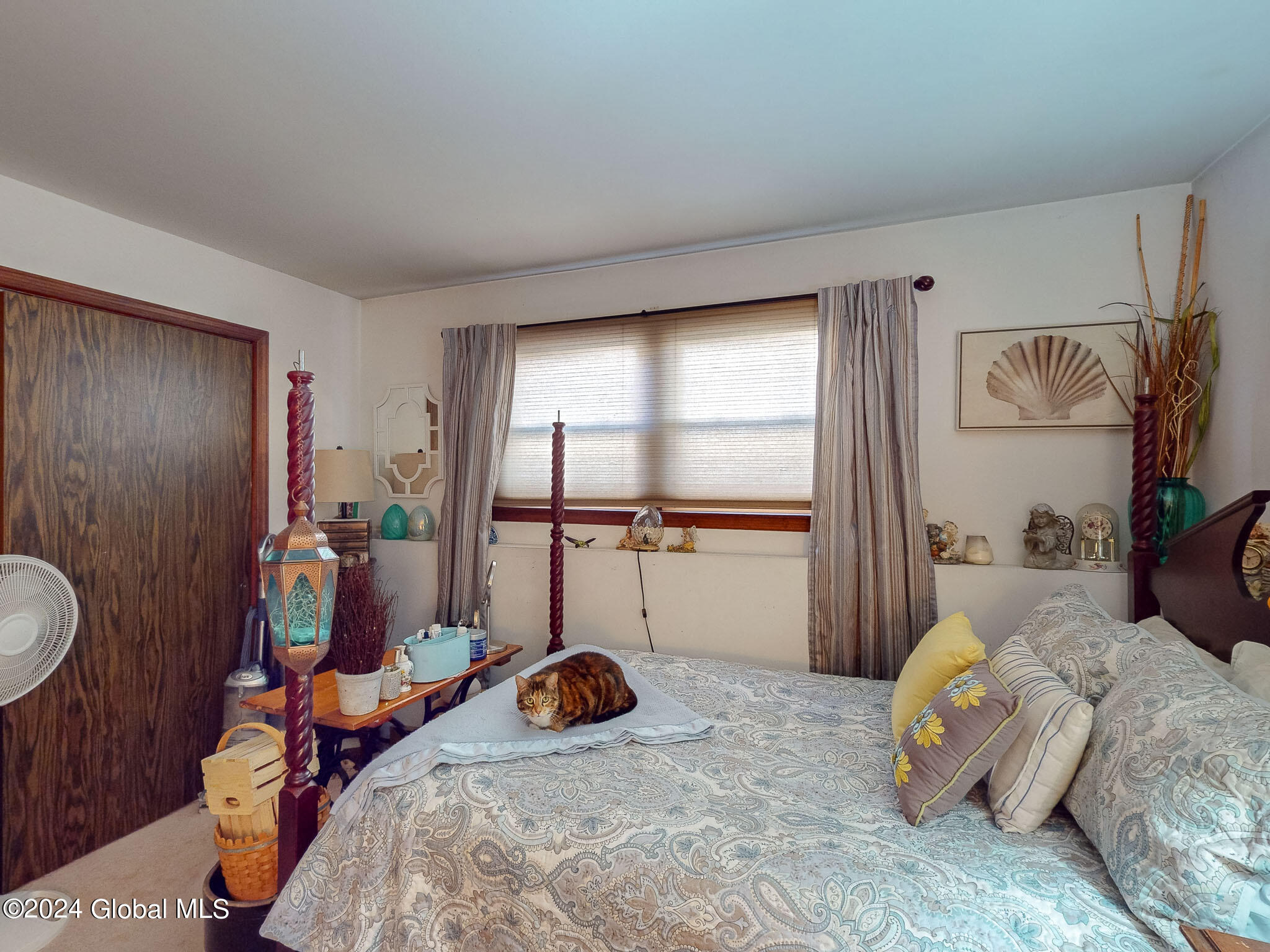 10 Edgewood Terrace, Castleton-on-Hudson