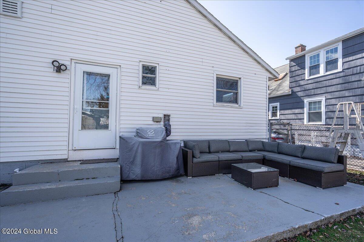 33 Fordham Court
