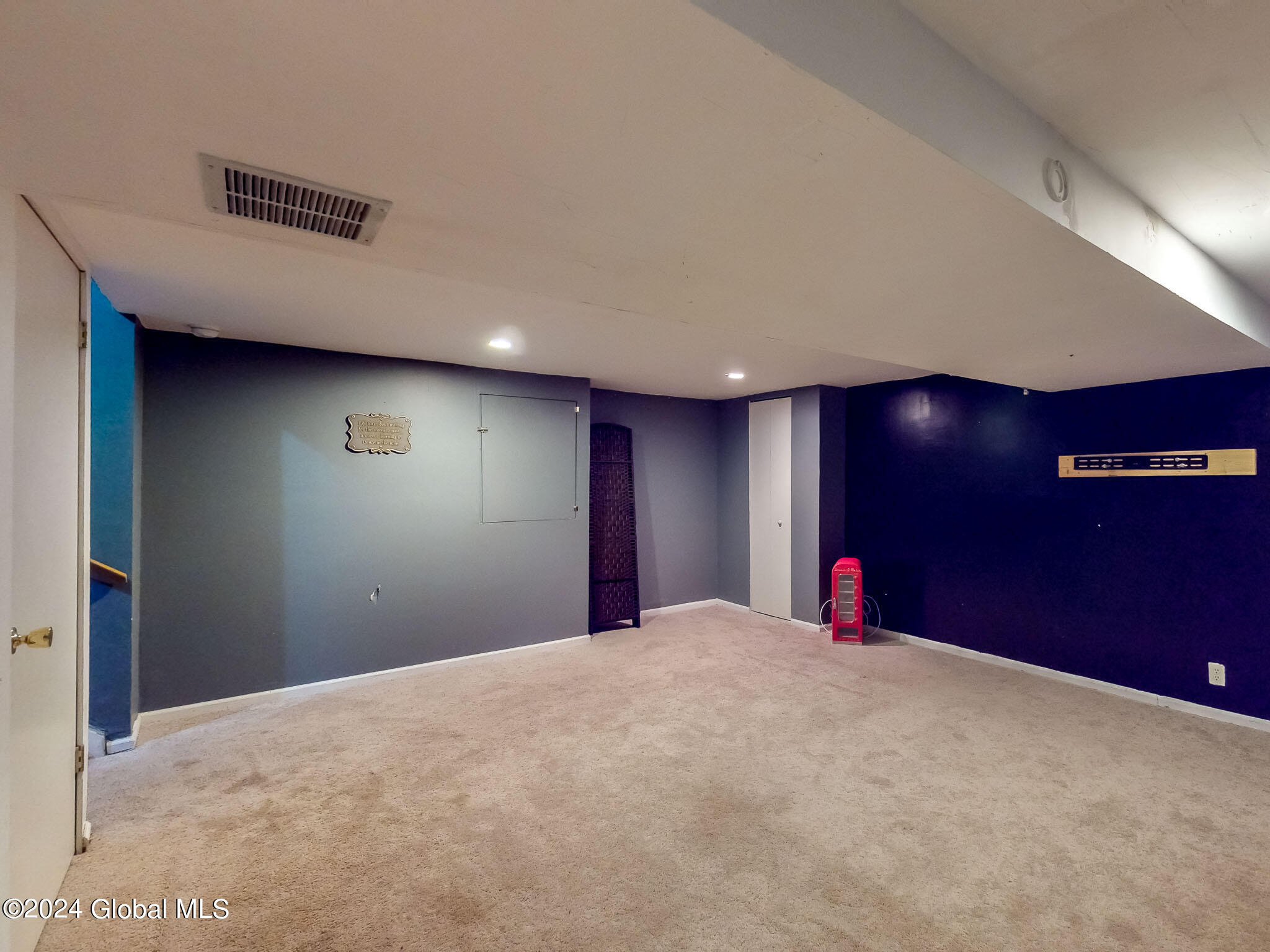 21 Cabot Way