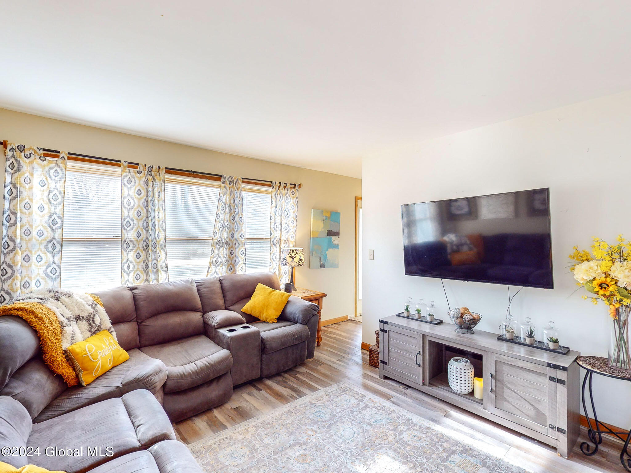 21 Cabot Way
