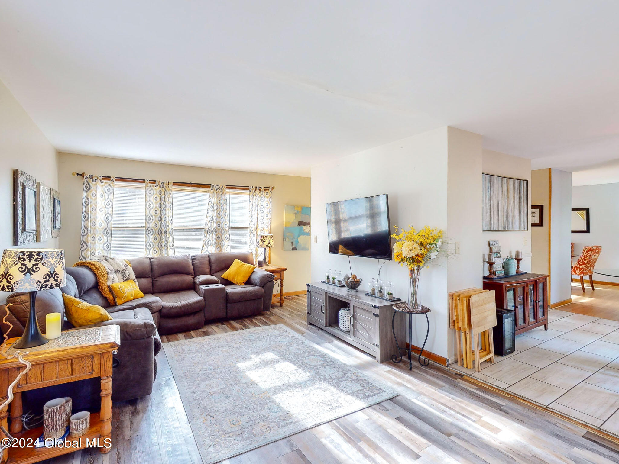 21 Cabot Way
