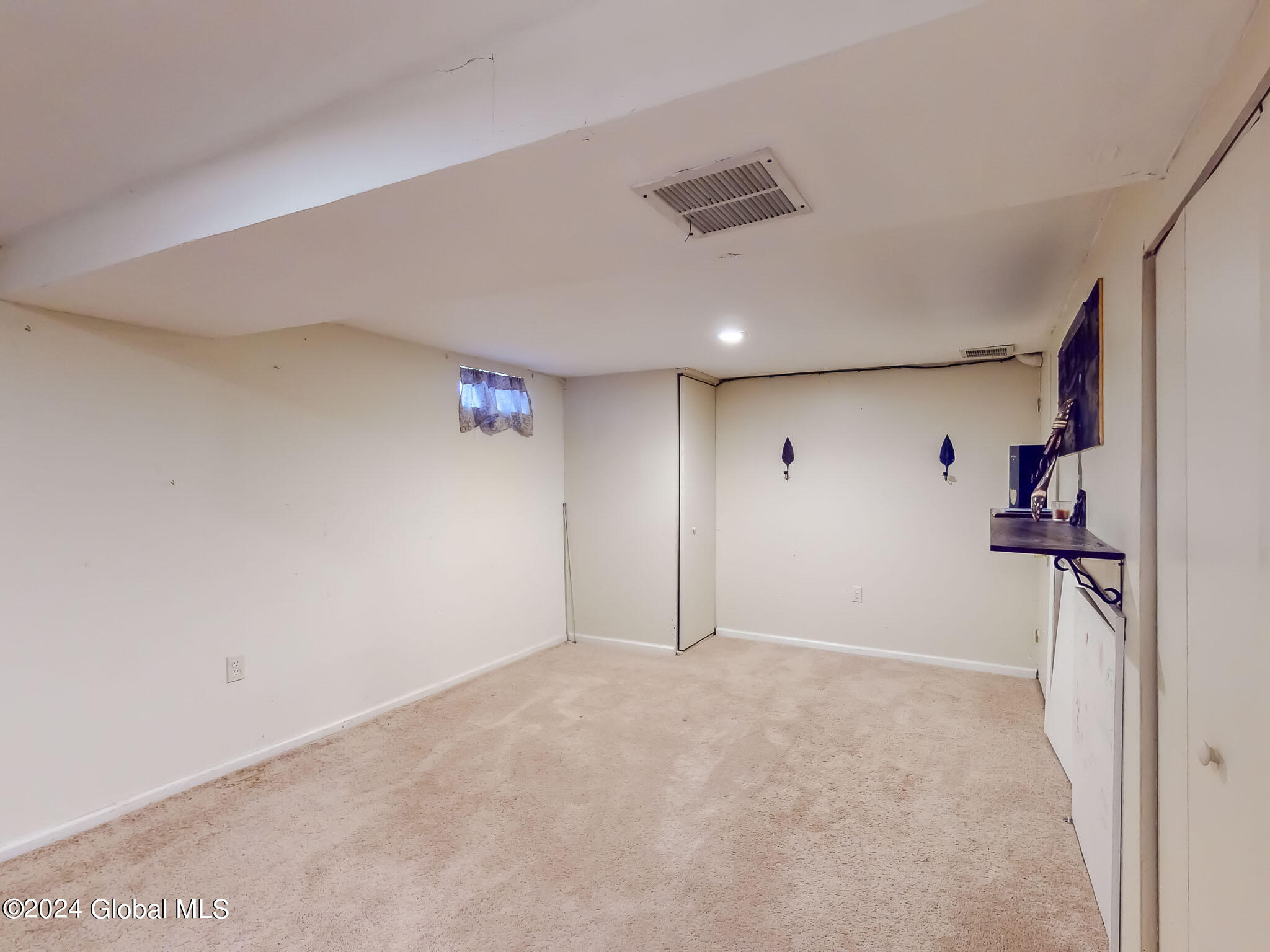 21 Cabot Way