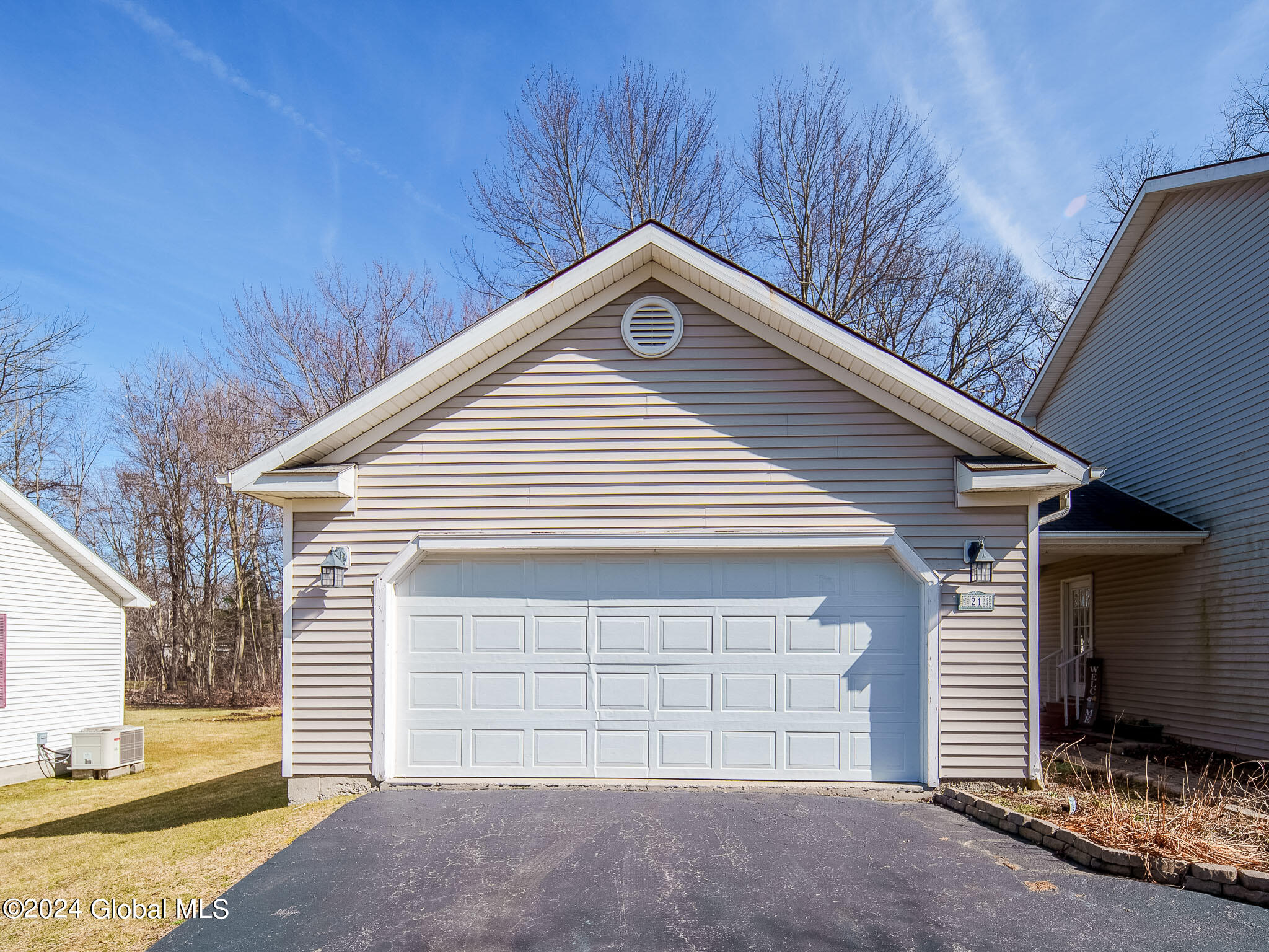 21 Cabot Way