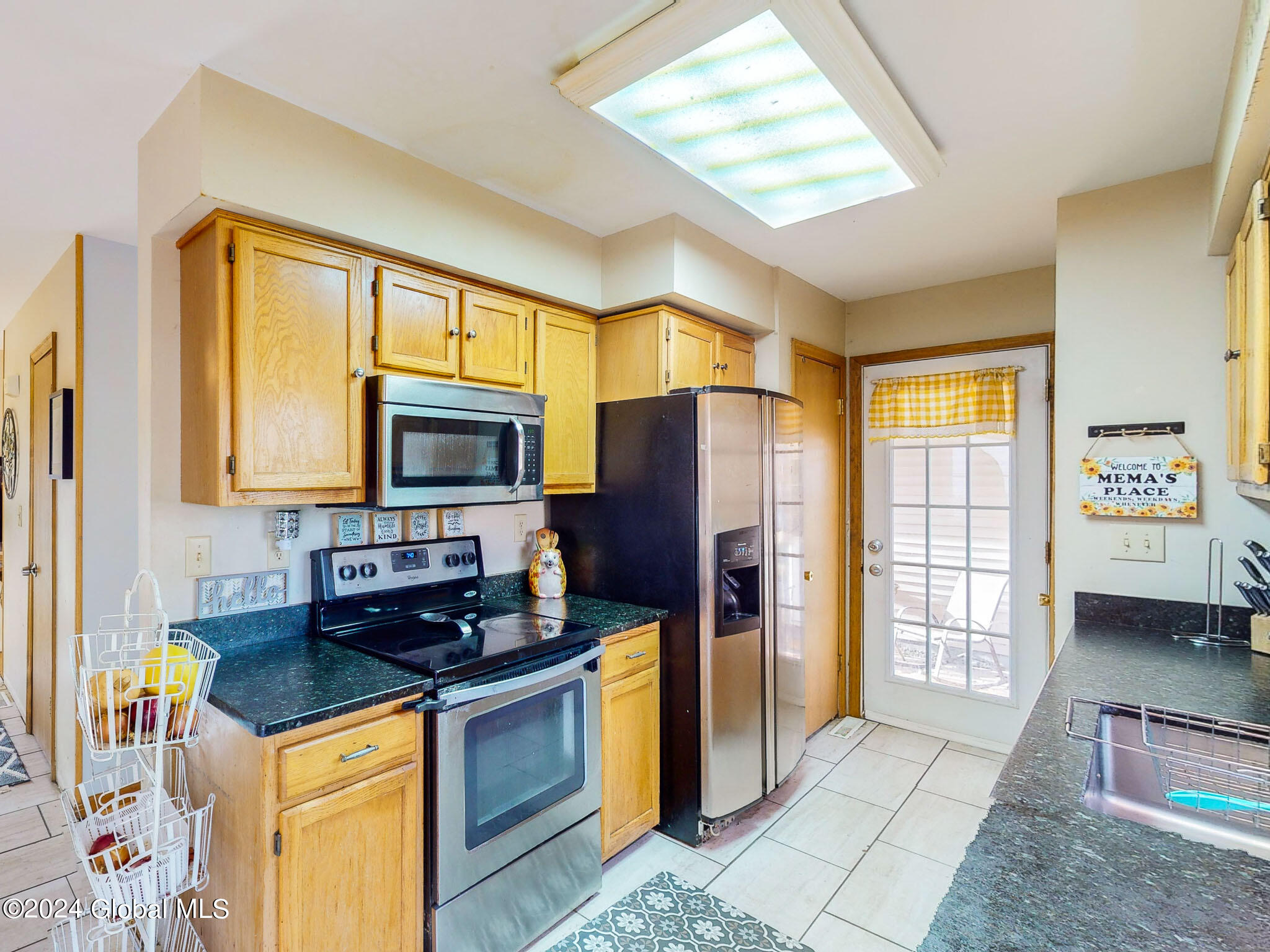 21 Cabot Way