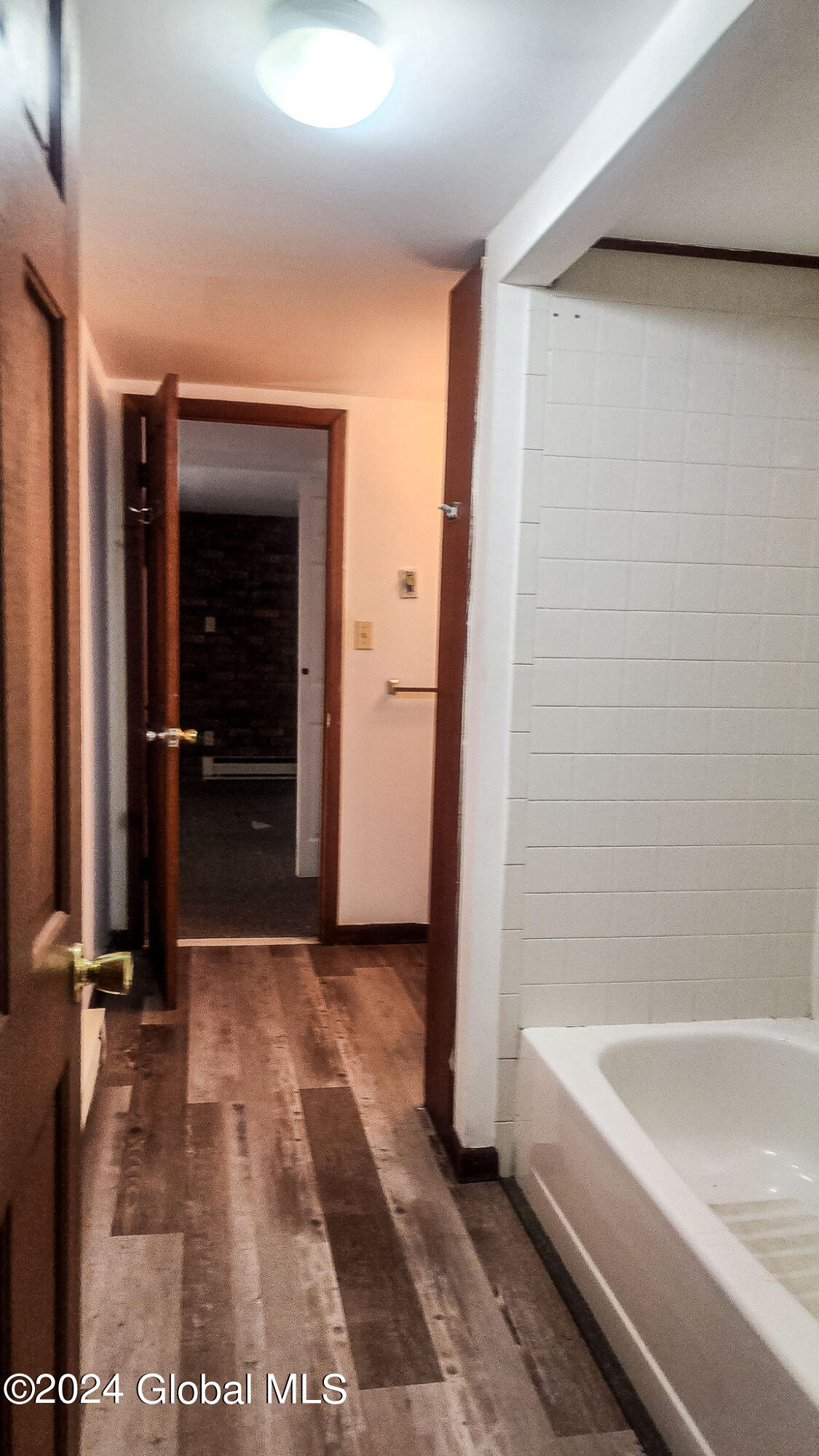 253 State St, Garden Apt