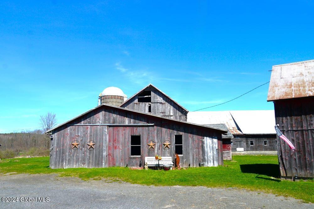 882 County Route 402