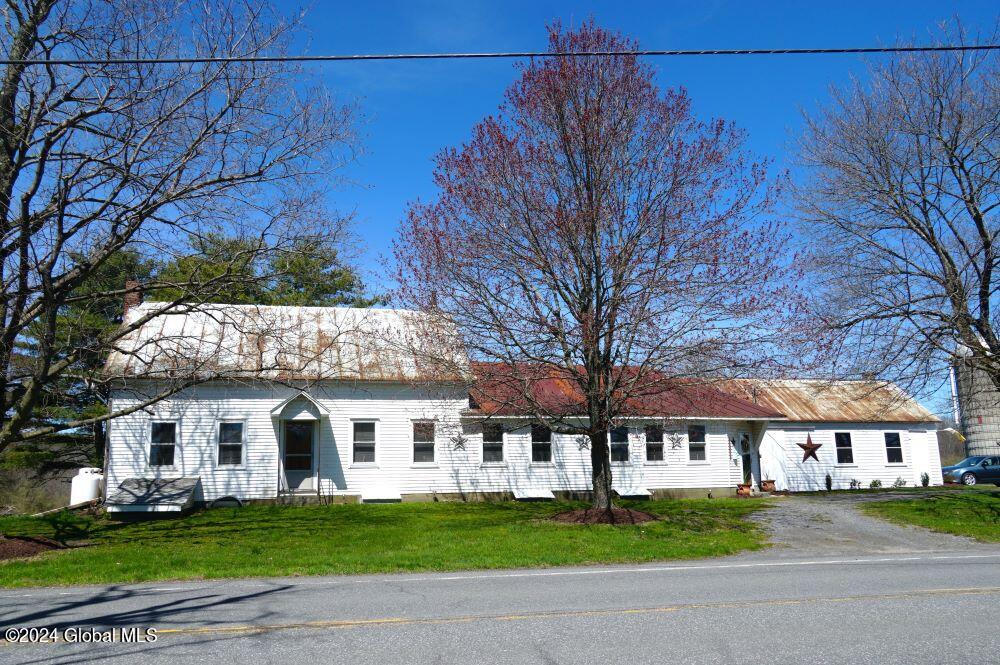 882 County Route 402