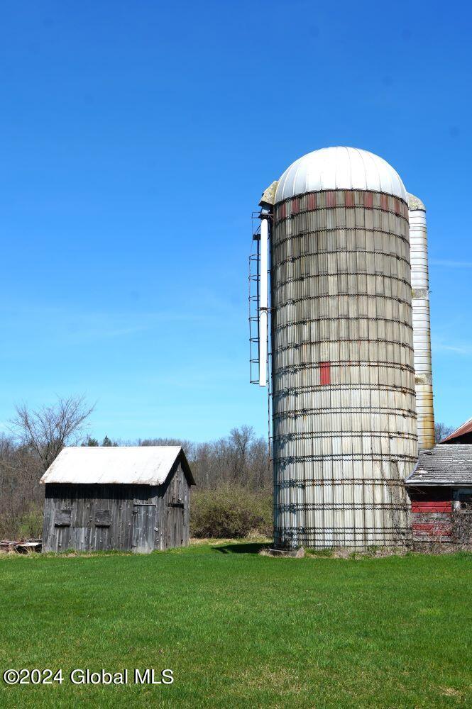 882 County Route 402