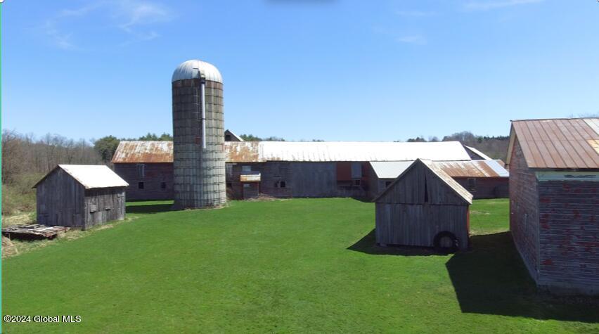 882 County Route 402