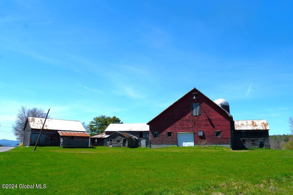 882 County Route 402